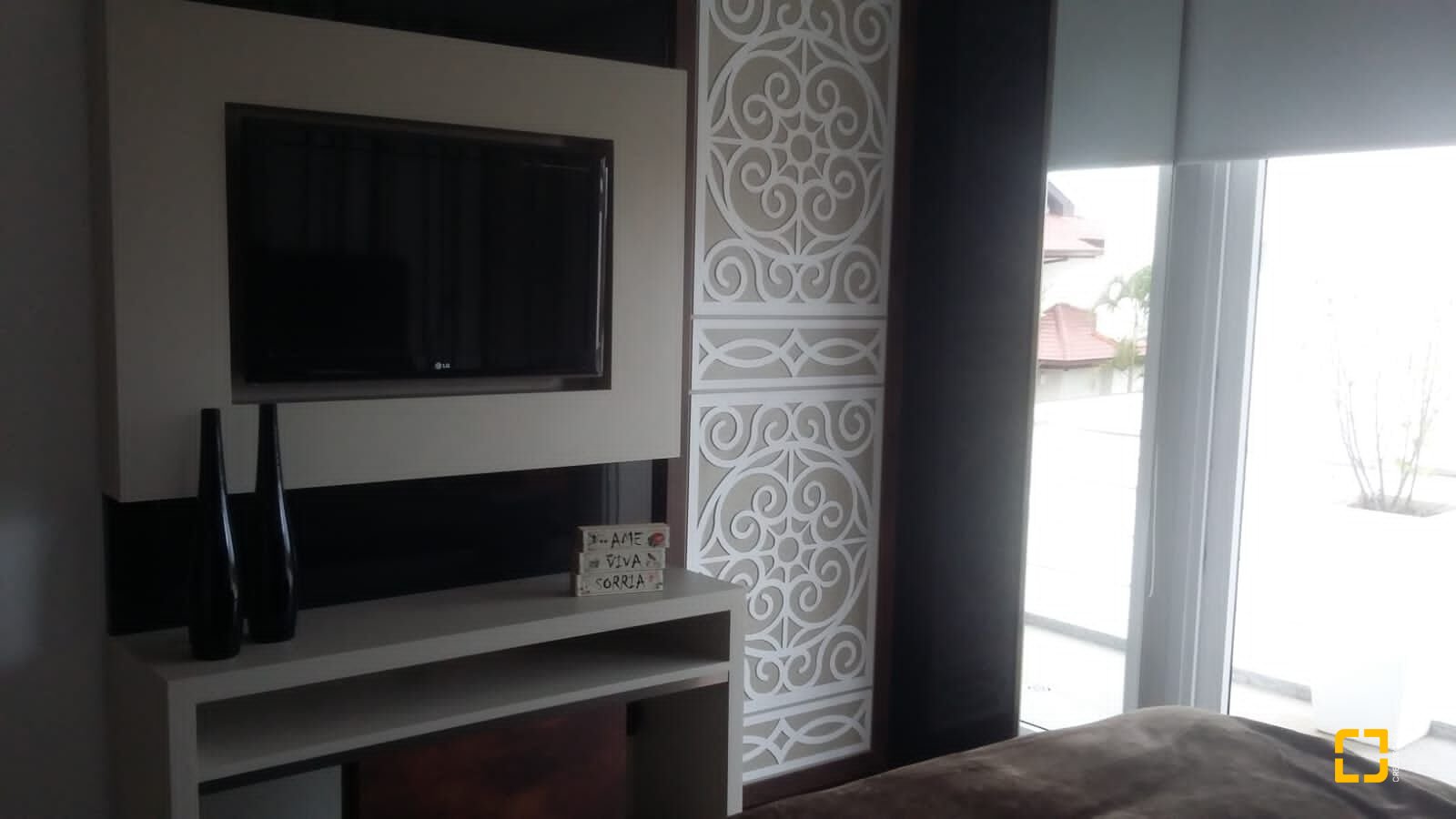 Casa com 421m², 8 quartos (sendo 4 suítes), 4 garagens, no bairro Jurerê em Florianópolis