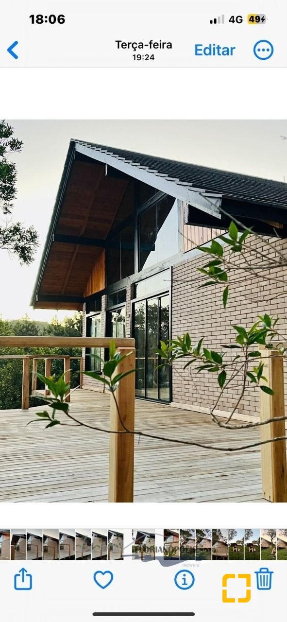 Casa com 200m², 3 quartos (sendo 2 suítes), 3 garagens, no bairro Rancho Queimado em Rancho Queimado