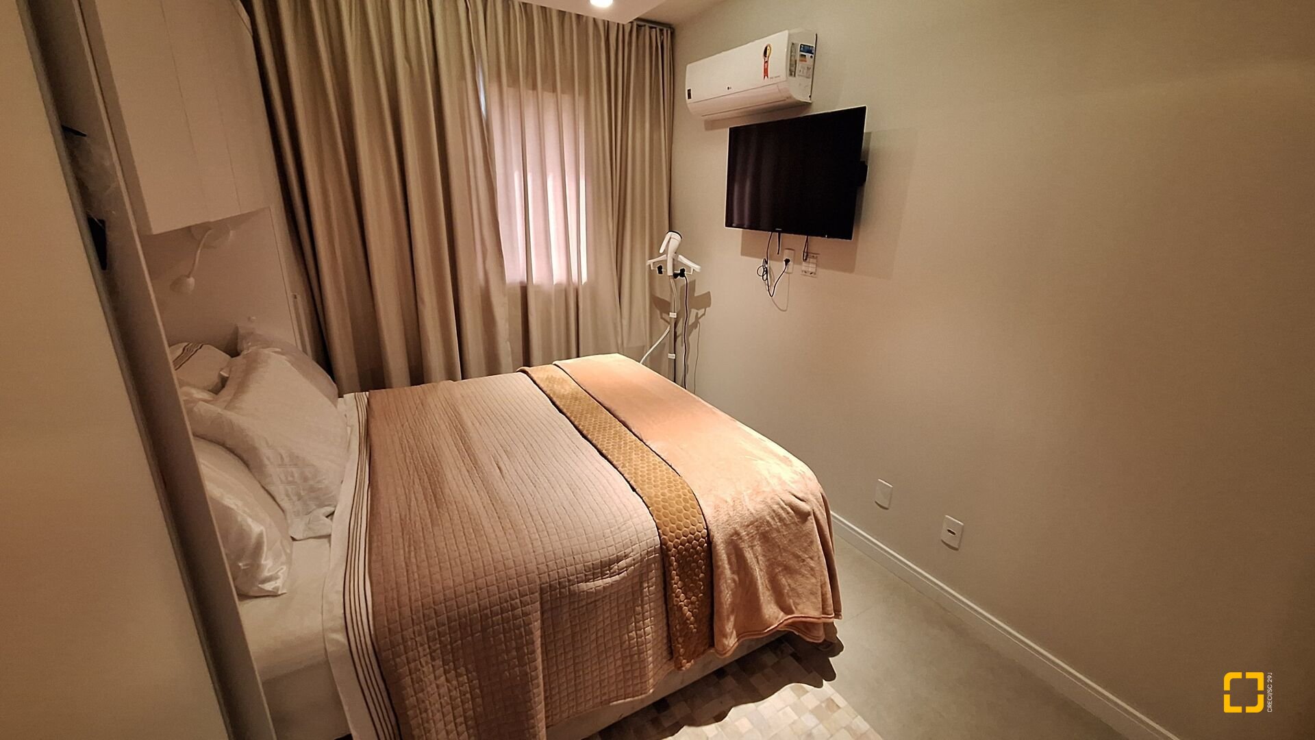 Apartamento com 49m², 1 quarto, 1 garagem, no bairro Jurerê Internacional em Florianópolis