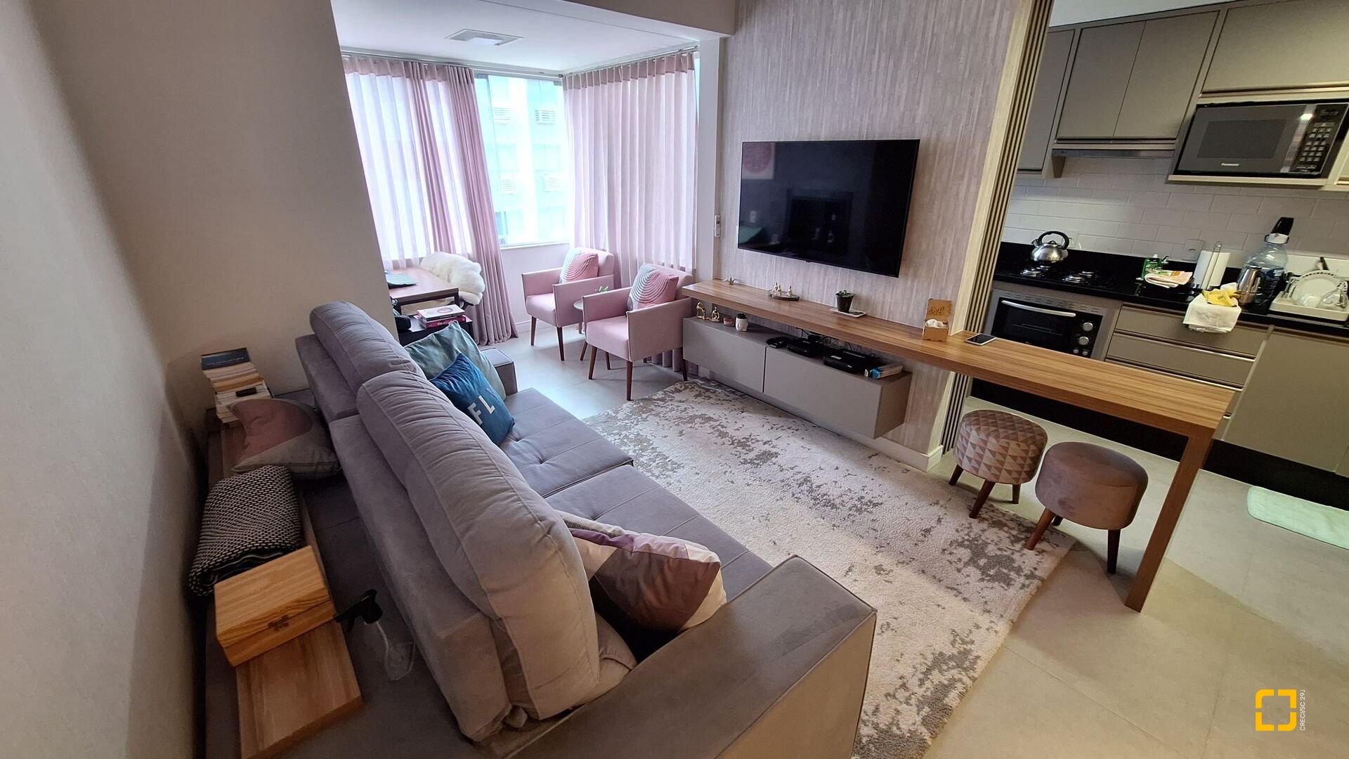 Apartamento com 49m², 1 quarto, 1 garagem, no bairro Jurerê Internacional em Florianópolis