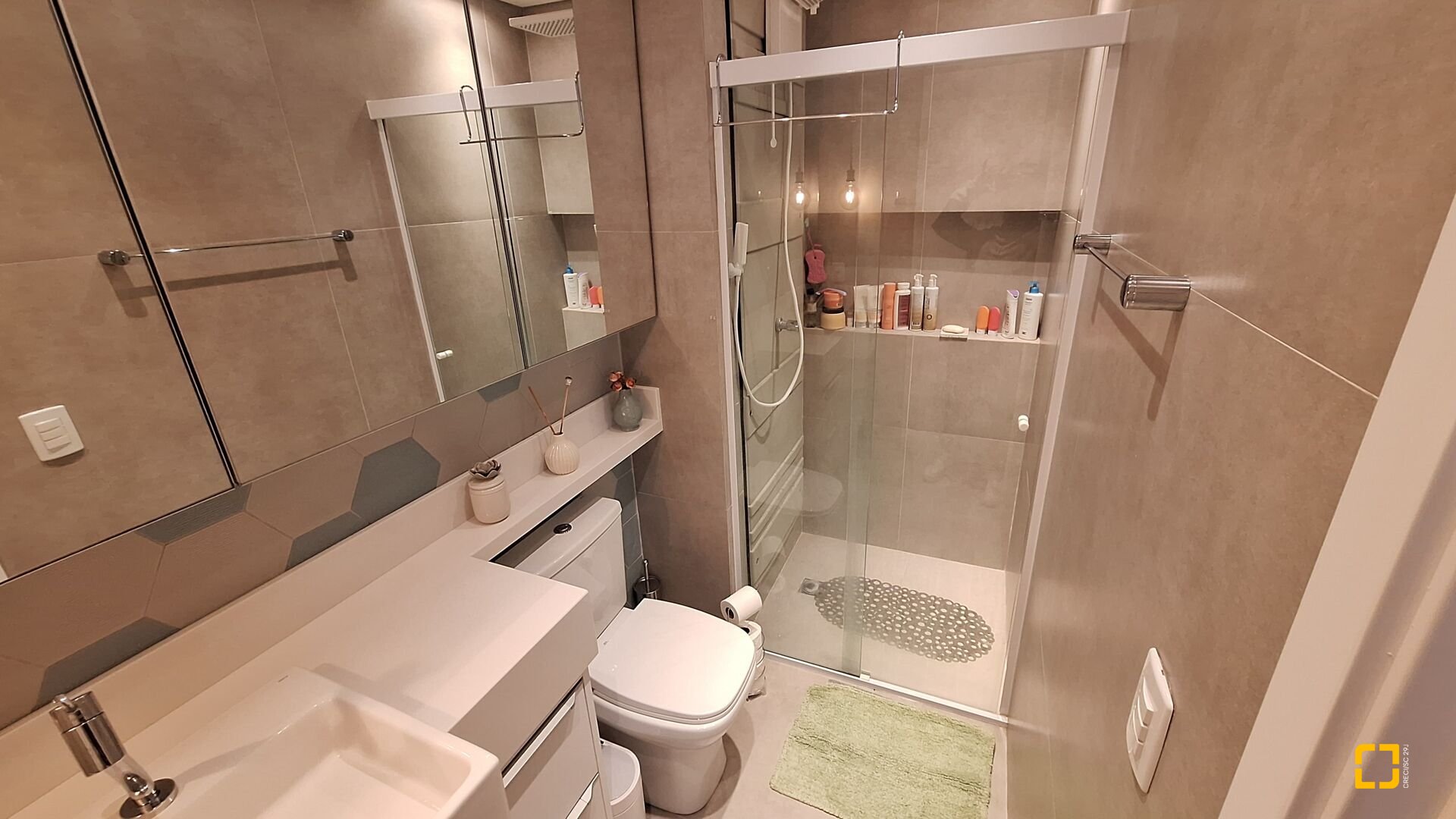 Apartamento com 49m², 1 quarto, 1 garagem, no bairro Jurerê Internacional em Florianópolis