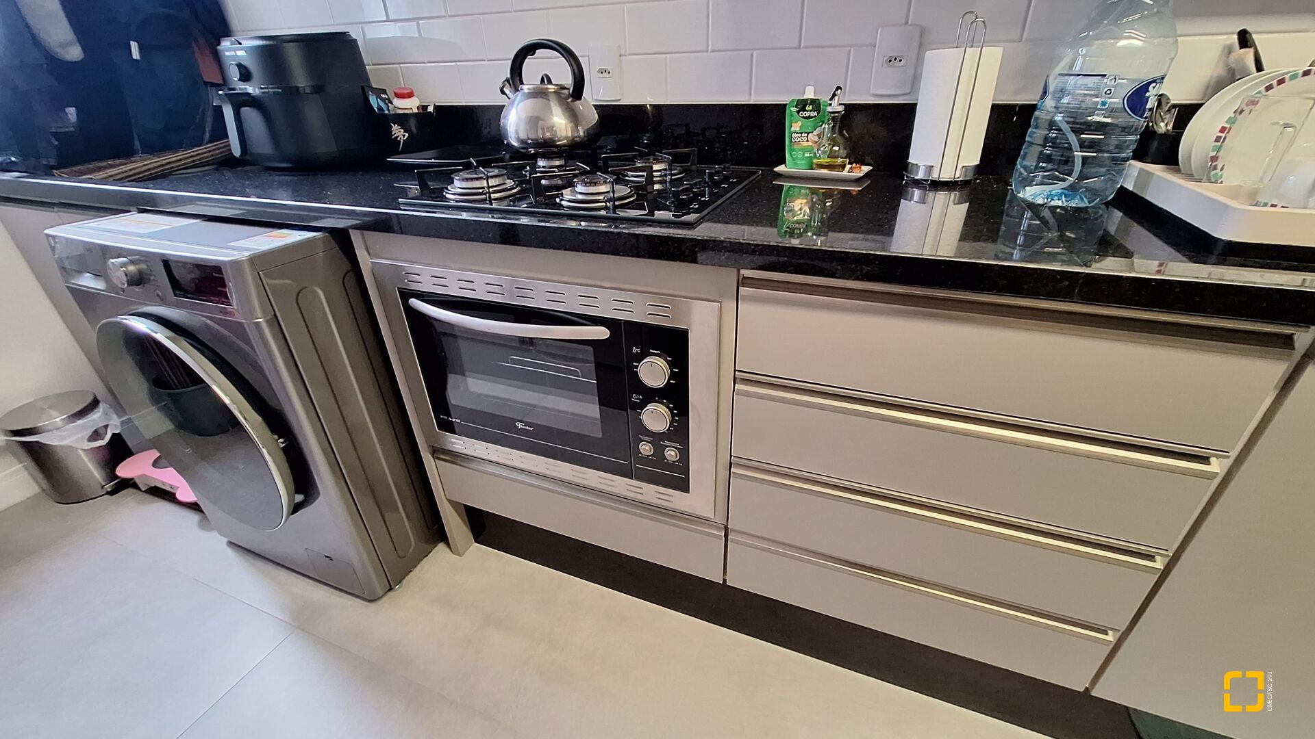 Apartamento com 49m², 1 quarto, 1 garagem, no bairro Jurerê Internacional em Florianópolis