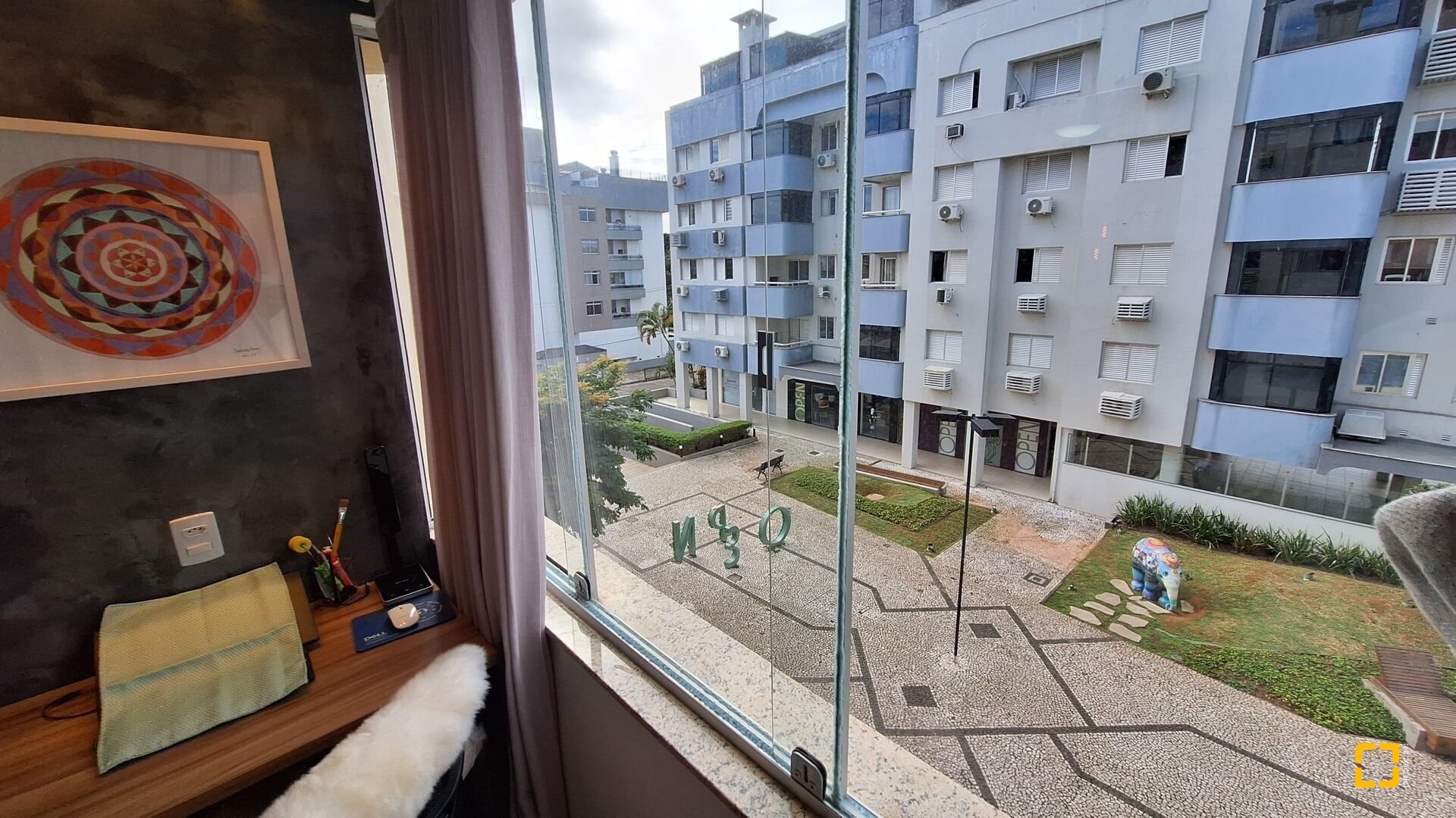 Apartamento com 49m², 1 quarto, 1 garagem, no bairro Jurerê Internacional em Florianópolis