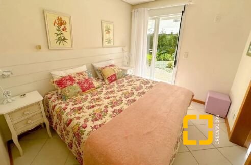 Apartamento com 234m², 8 quartos (sendo 4 suítes), 2 garagens, no bairro Jurerê Internacional em Florianópolis