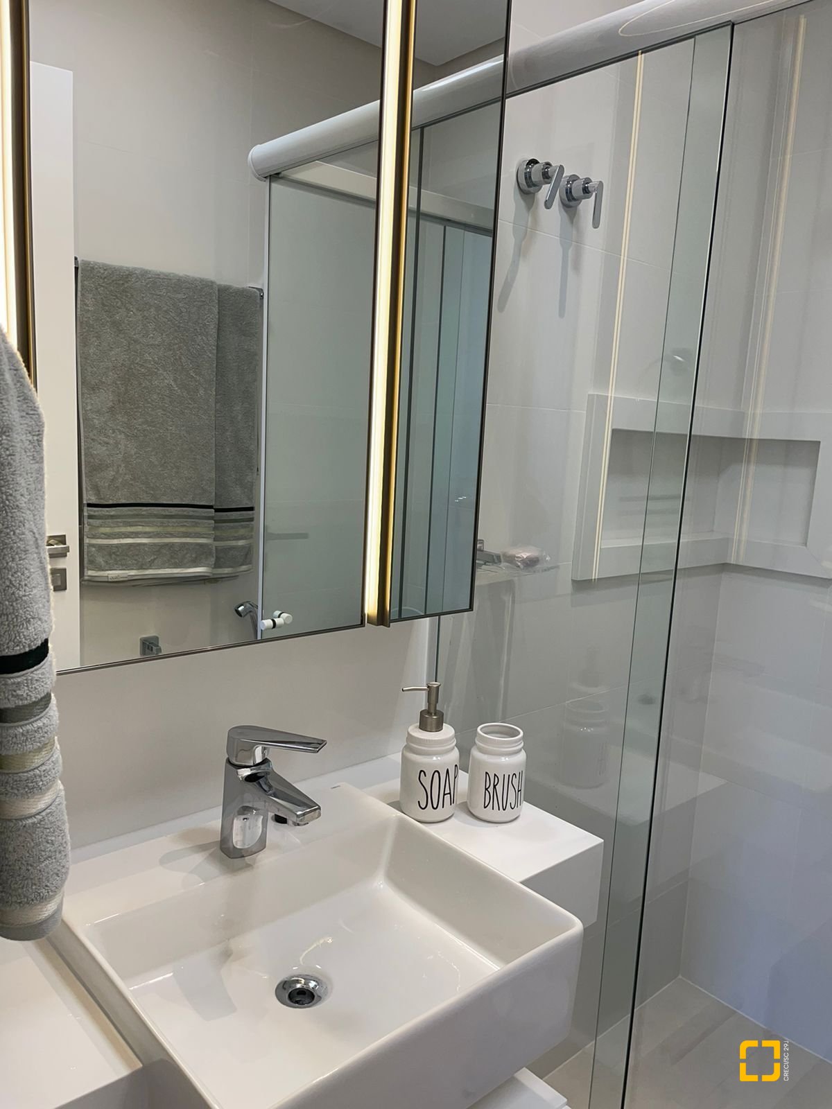 Apartamento com 62m², 1 quarto, 1 garagem, no bairro Jurerê Internacional em Florianópolis