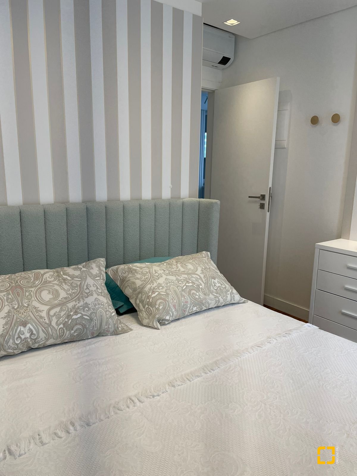 Apartamento com 62m², 1 quarto, 1 garagem, no bairro Jurerê Internacional em Florianópolis