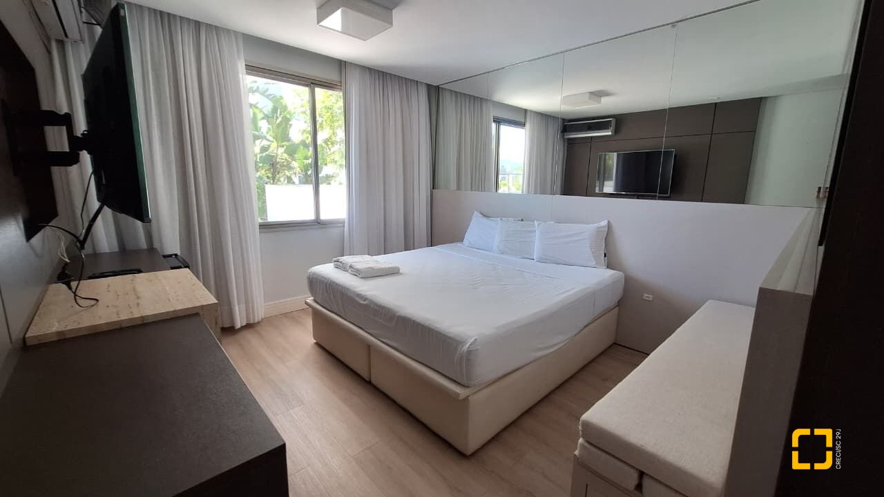 Apartamento com 125m², 3 quartos (sendo 1 suíte), 2 garagens, no bairro Jurerê Internacional em Florianópolis