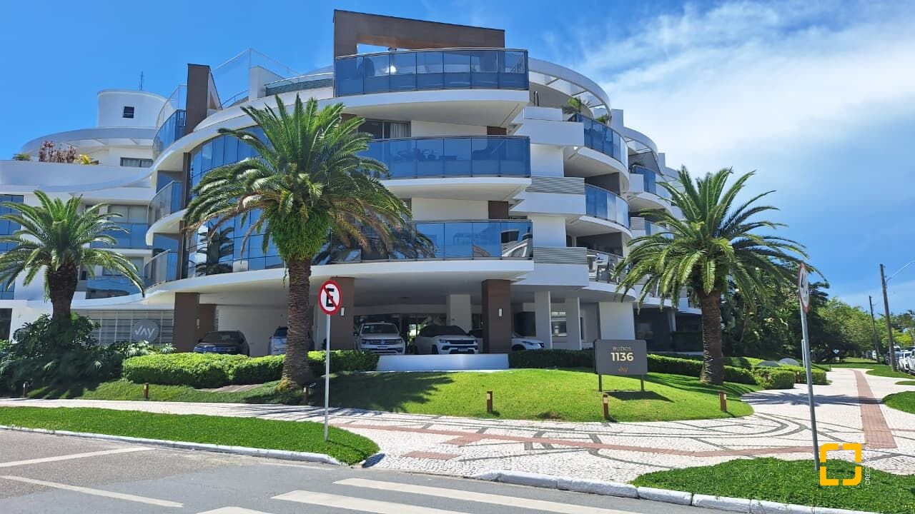Apartamento com 125m², 3 quartos (sendo 1 suíte), 2 garagens, no bairro Jurerê Internacional em Florianópolis