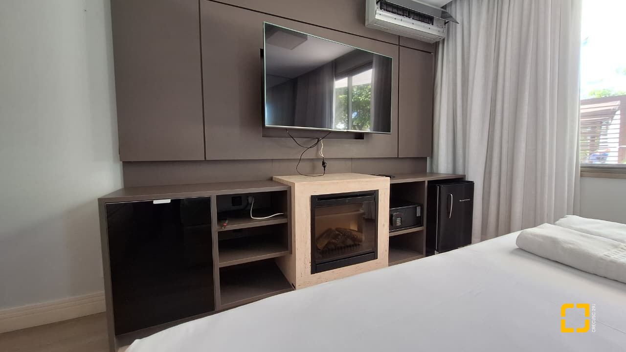 Apartamento com 125m², 3 quartos (sendo 1 suíte), 2 garagens, no bairro Jurerê Internacional em Florianópolis