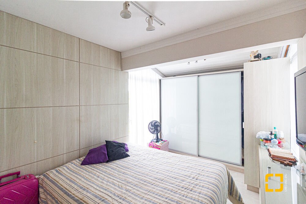 Apartamento com 146m², 5 quartos (sendo 2 suítes), 1 garagem, no bairro Jurerê Internacional em Florianópolis