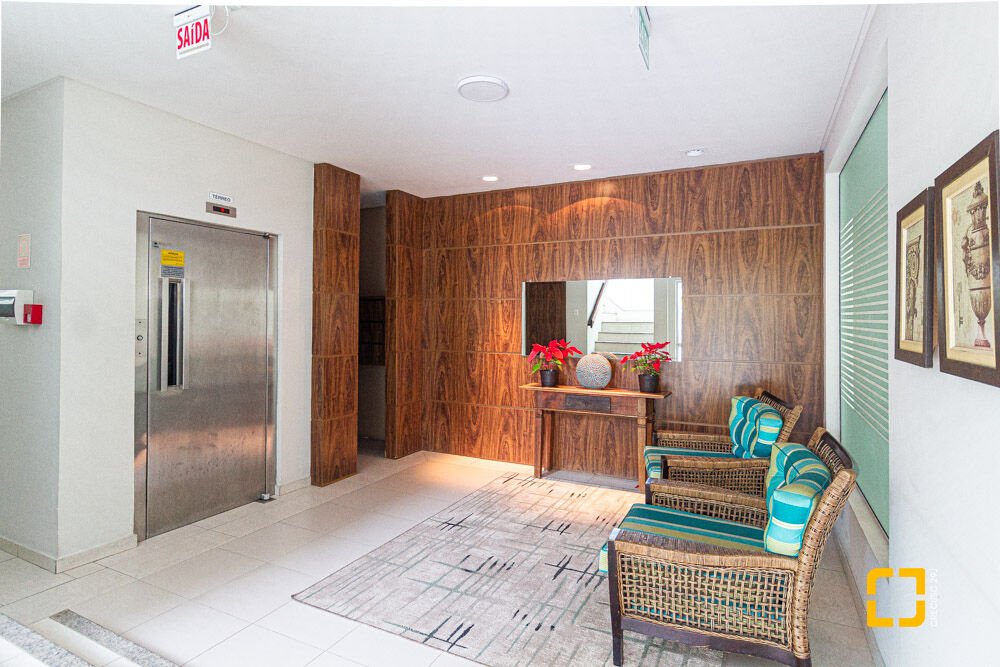 Apartamento com 146m², 5 quartos (sendo 2 suítes), 1 garagem, no bairro Jurerê Internacional em Florianópolis