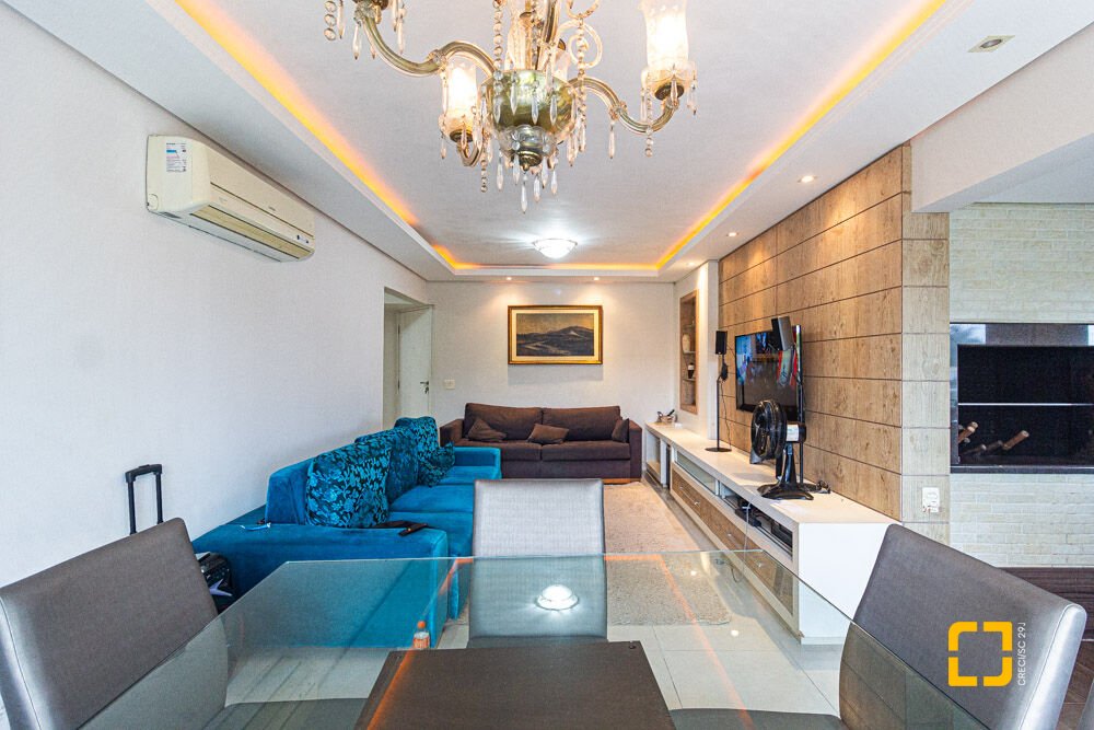 Apartamento com 146m², 5 quartos (sendo 2 suítes), 1 garagem, no bairro Jurerê Internacional em Florianópolis