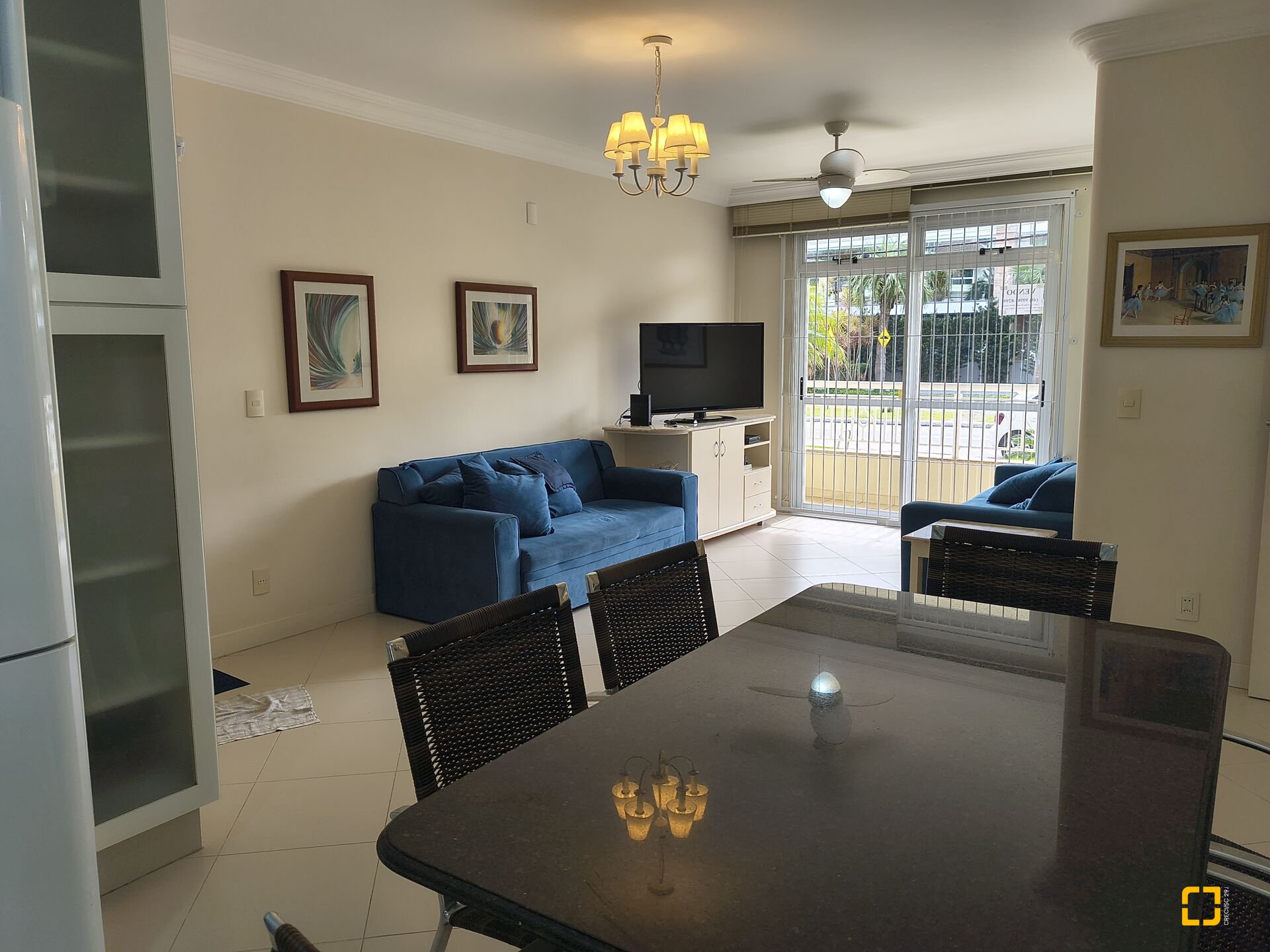 Apartamento com 122m², 5 quartos (sendo 2 suítes), 2 garagens, no bairro Jurerê Internacional em Florianópolis