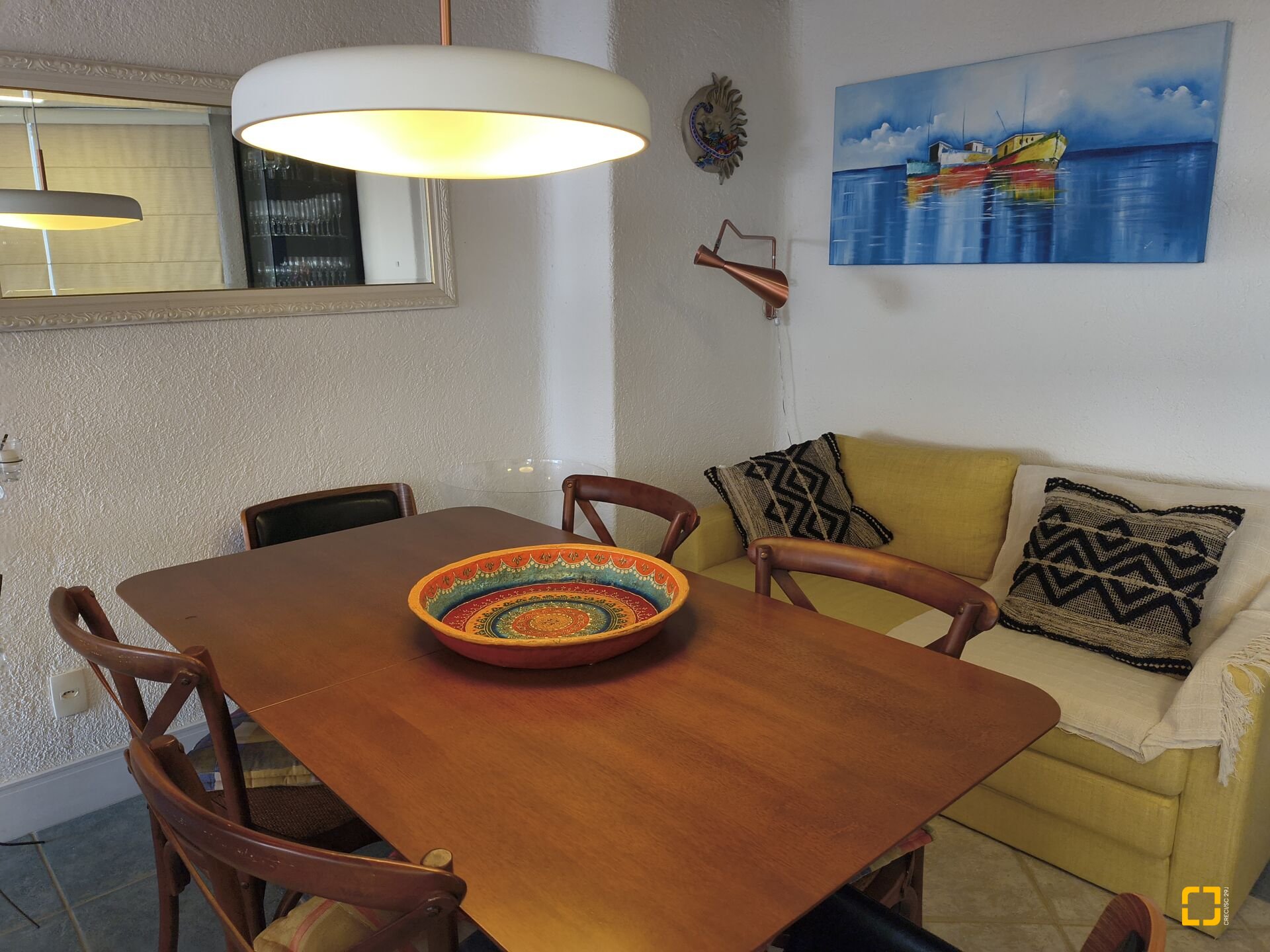 Apartamento com 186m², 5 quartos (sendo 1 suíte), 2 garagens, no bairro Jurerê Internacional em Florianópolis