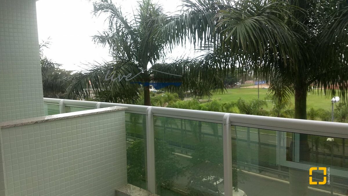 Apartamento com 155m², 6 quartos (sendo 3 suítes), 2 garagens, no bairro Jurerê Internacional em Florianópolis