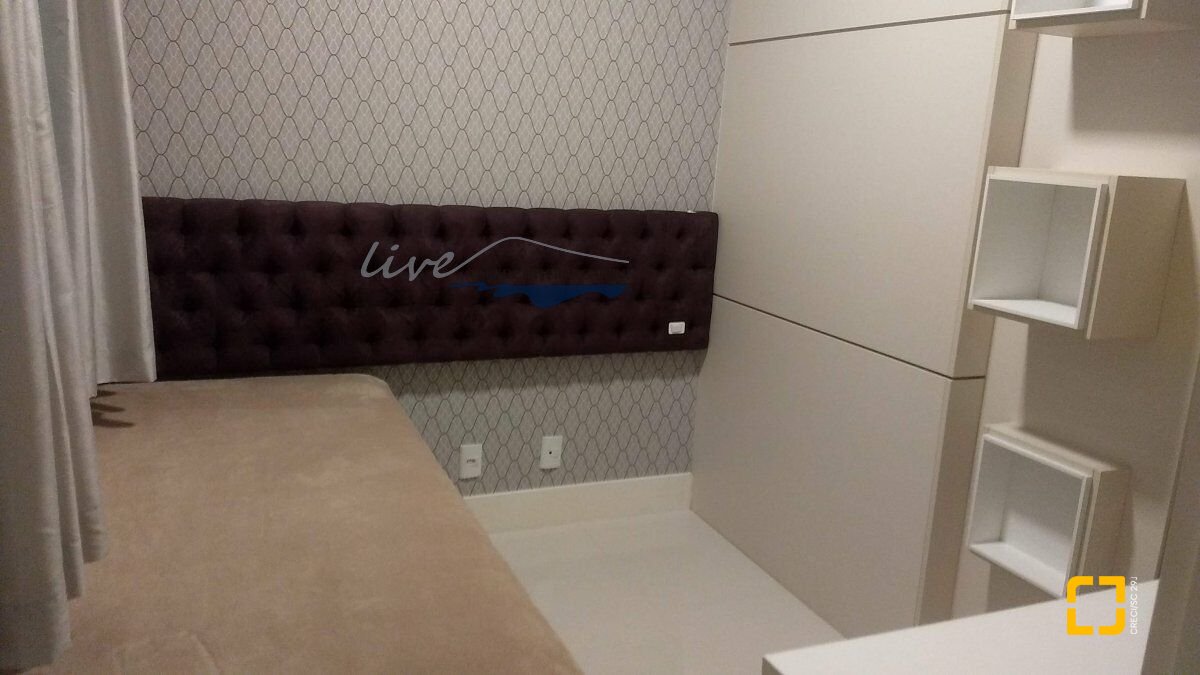 Apartamento com 155m², 6 quartos (sendo 3 suítes), 2 garagens, no bairro Jurerê Internacional em Florianópolis