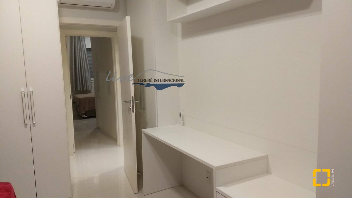 Apartamento com 155m², 6 quartos (sendo 3 suítes), 2 garagens, no bairro Jurerê Internacional em Florianópolis