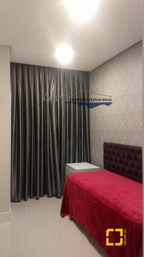 Apartamento com 155m², 6 quartos (sendo 3 suítes), 2 garagens, no bairro Jurerê Internacional em Florianópolis