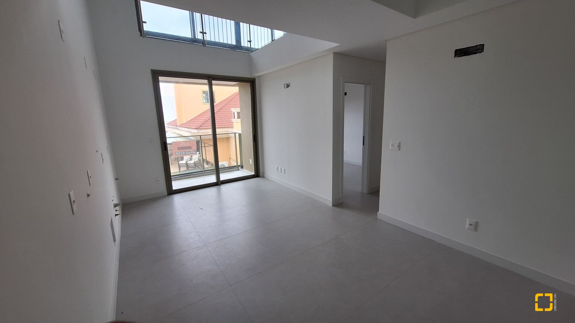 Apartamento com 74m², 4 quartos (sendo 2 suítes), 2 garagens, no bairro Jurerê Internacional em Florianópolis