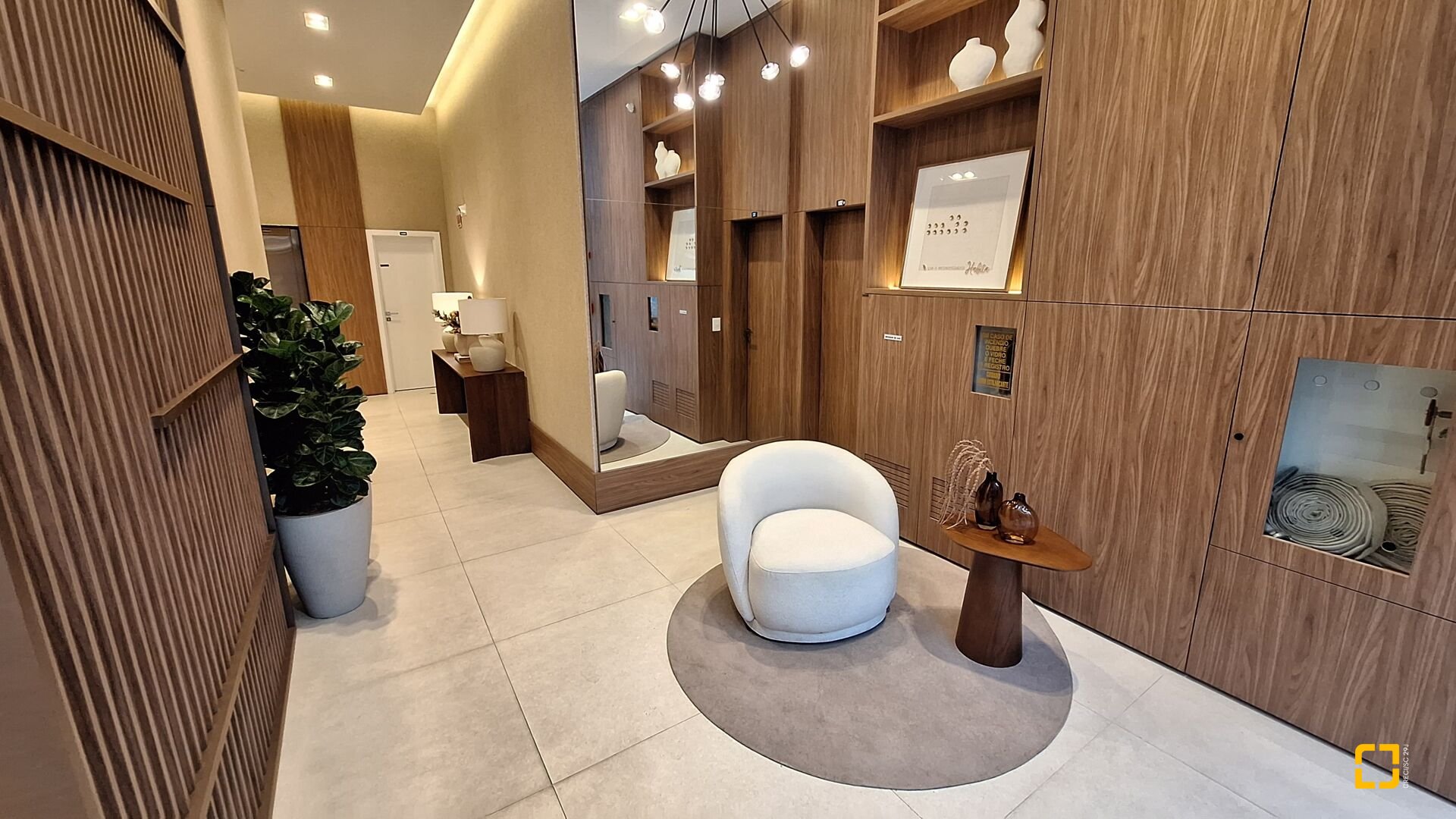 Apartamento com 74m², 4 quartos (sendo 2 suítes), 2 garagens, no bairro Jurerê Internacional em Florianópolis