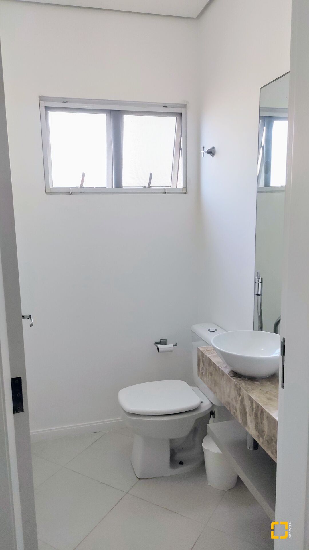 Cobertura com 178m², 3 quartos (sendo 1 suíte), 2 garagens, no bairro Ingleses Norte em Florianópolis