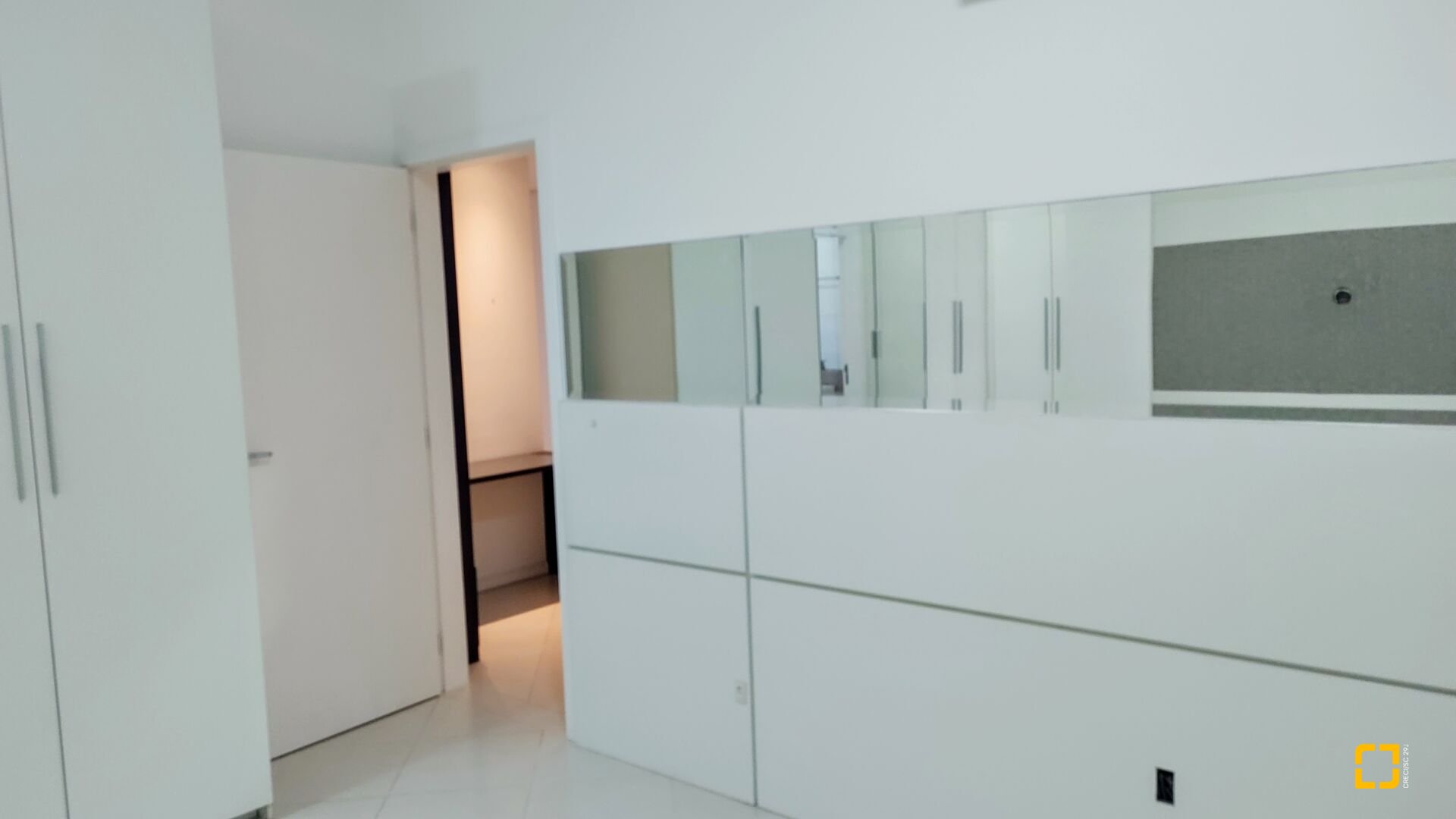 Cobertura com 178m², 3 quartos (sendo 1 suíte), 2 garagens, no bairro Ingleses Norte em Florianópolis