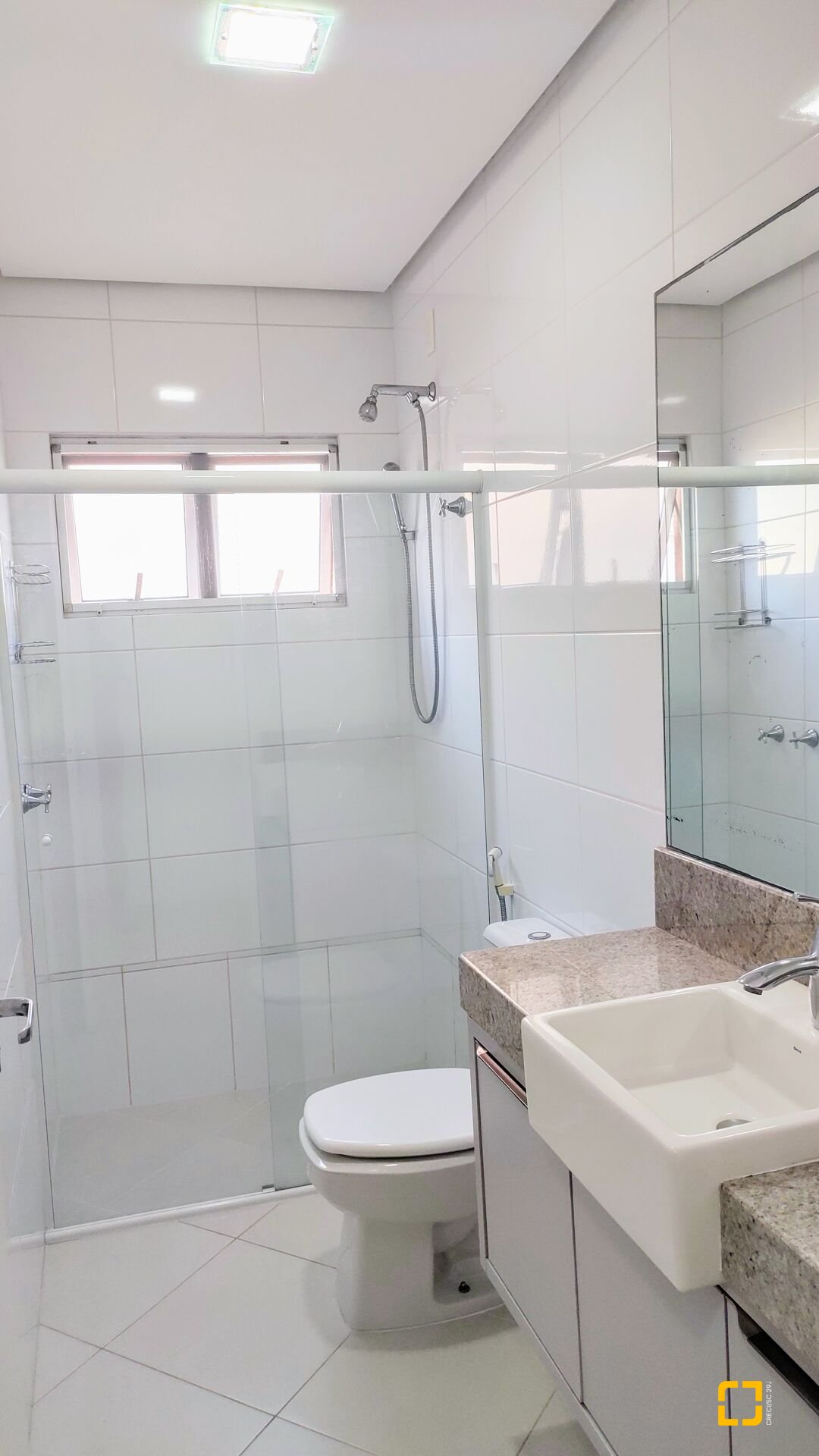Cobertura com 178m², 3 quartos (sendo 1 suíte), 2 garagens, no bairro Ingleses Norte em Florianópolis