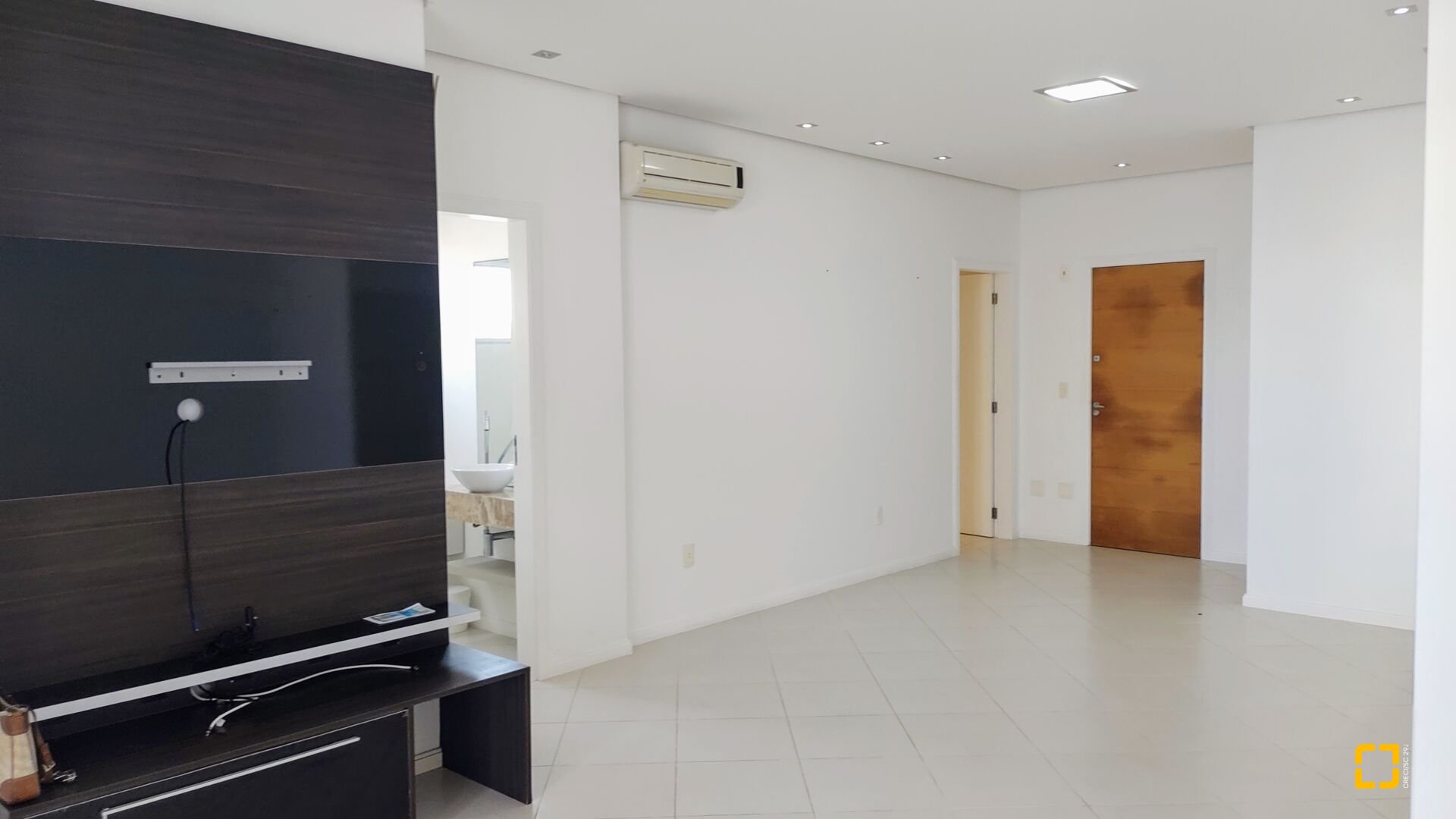 Cobertura com 178m², 3 quartos (sendo 1 suíte), 2 garagens, no bairro Ingleses Norte em Florianópolis