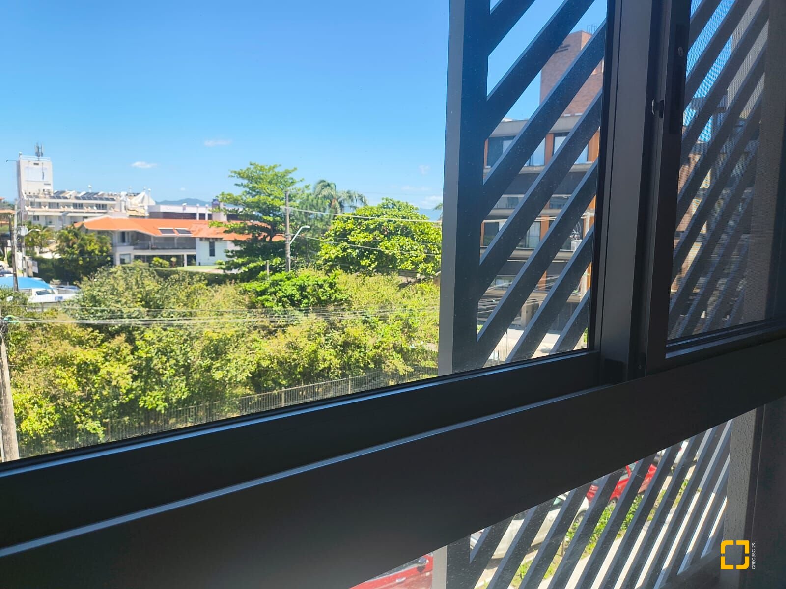Apartamento com 120m², 6 quartos (sendo 3 suítes), 2 garagens, no bairro Jurerê Internacional em Florianópolis