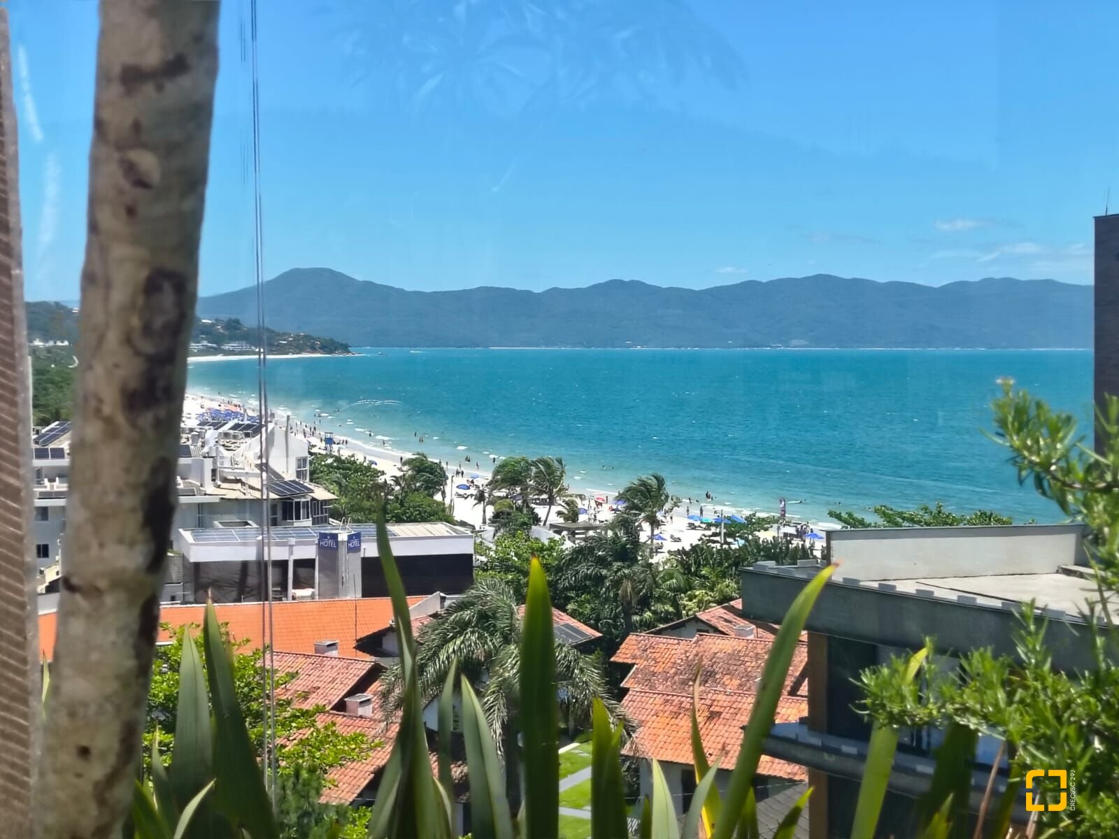 Apartamento com 120m², 6 quartos (sendo 3 suítes), 2 garagens, no bairro Jurerê Internacional em Florianópolis