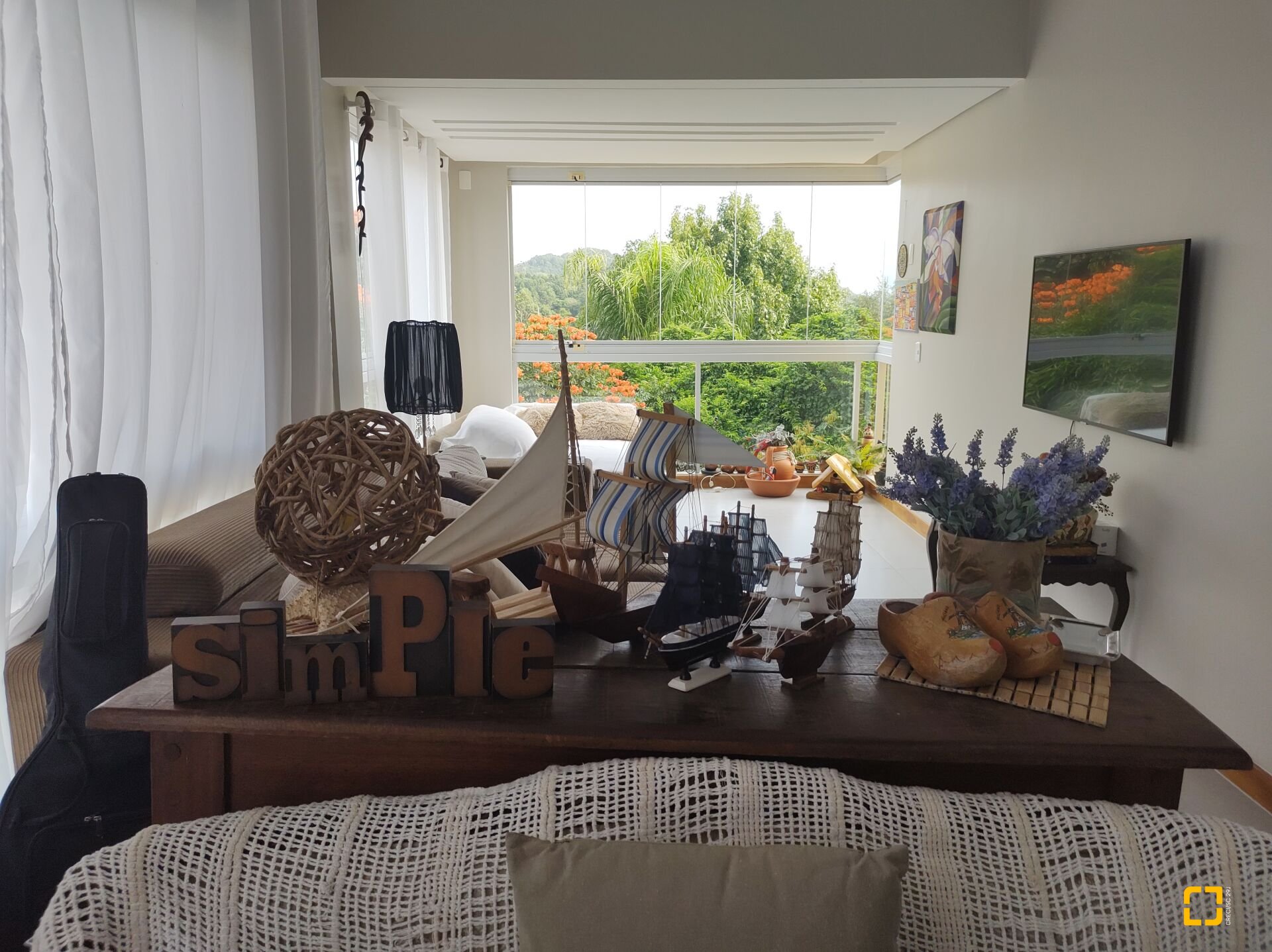 Apartamento com 117m², 5 quartos (sendo 2 suítes), 2 garagens, no bairro Jurerê em Florianópolis