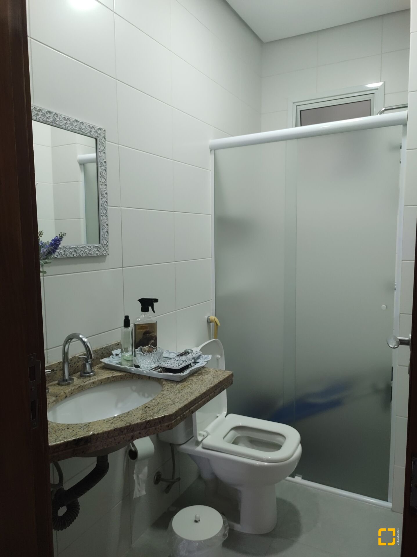 Apartamento com 117m², 5 quartos (sendo 2 suítes), 2 garagens, no bairro Jurerê em Florianópolis