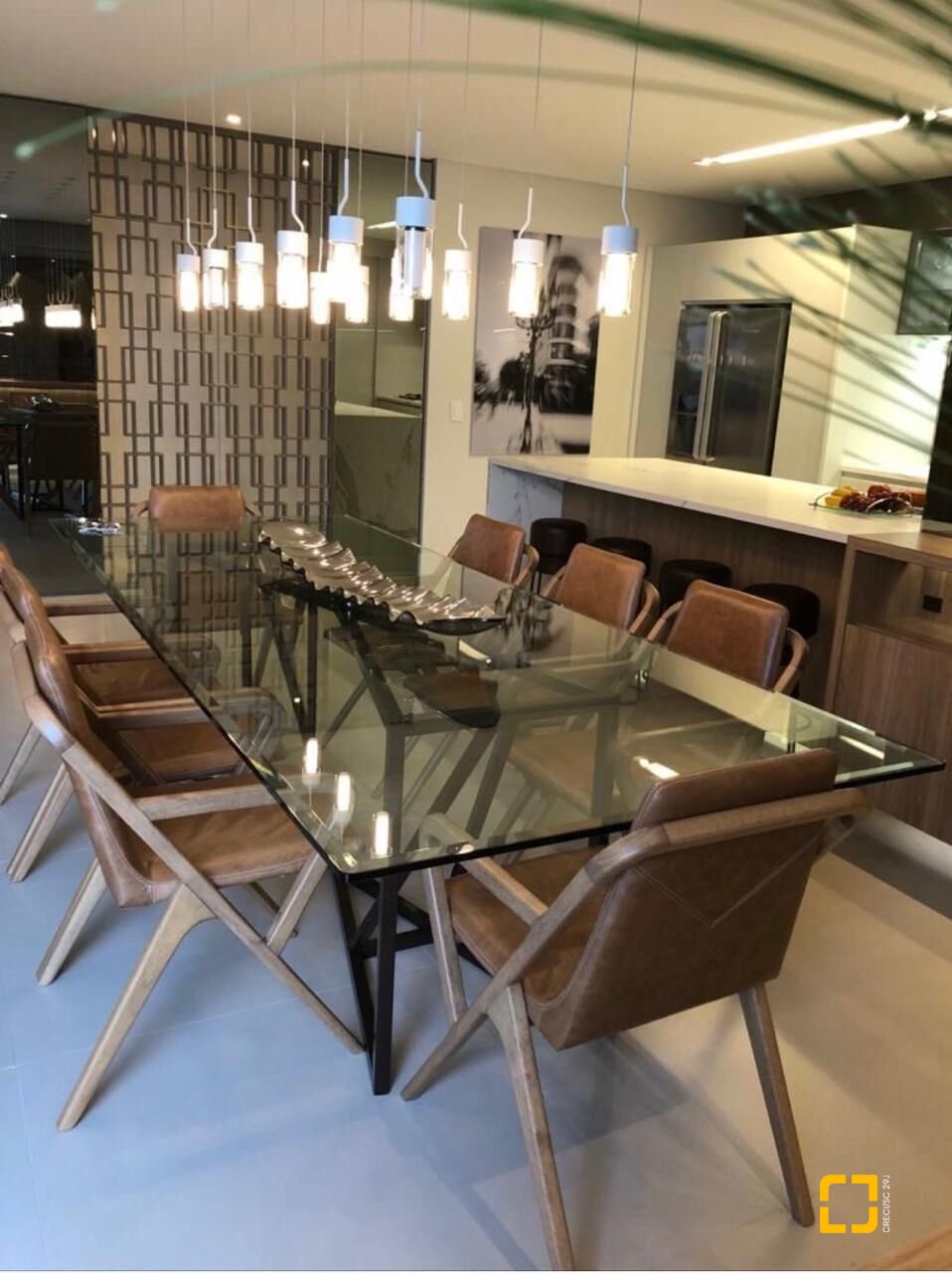 Apartamento com 147m², 4 quartos (sendo 2 suítes), no bairro Jurerê Internacional em Florianópolis