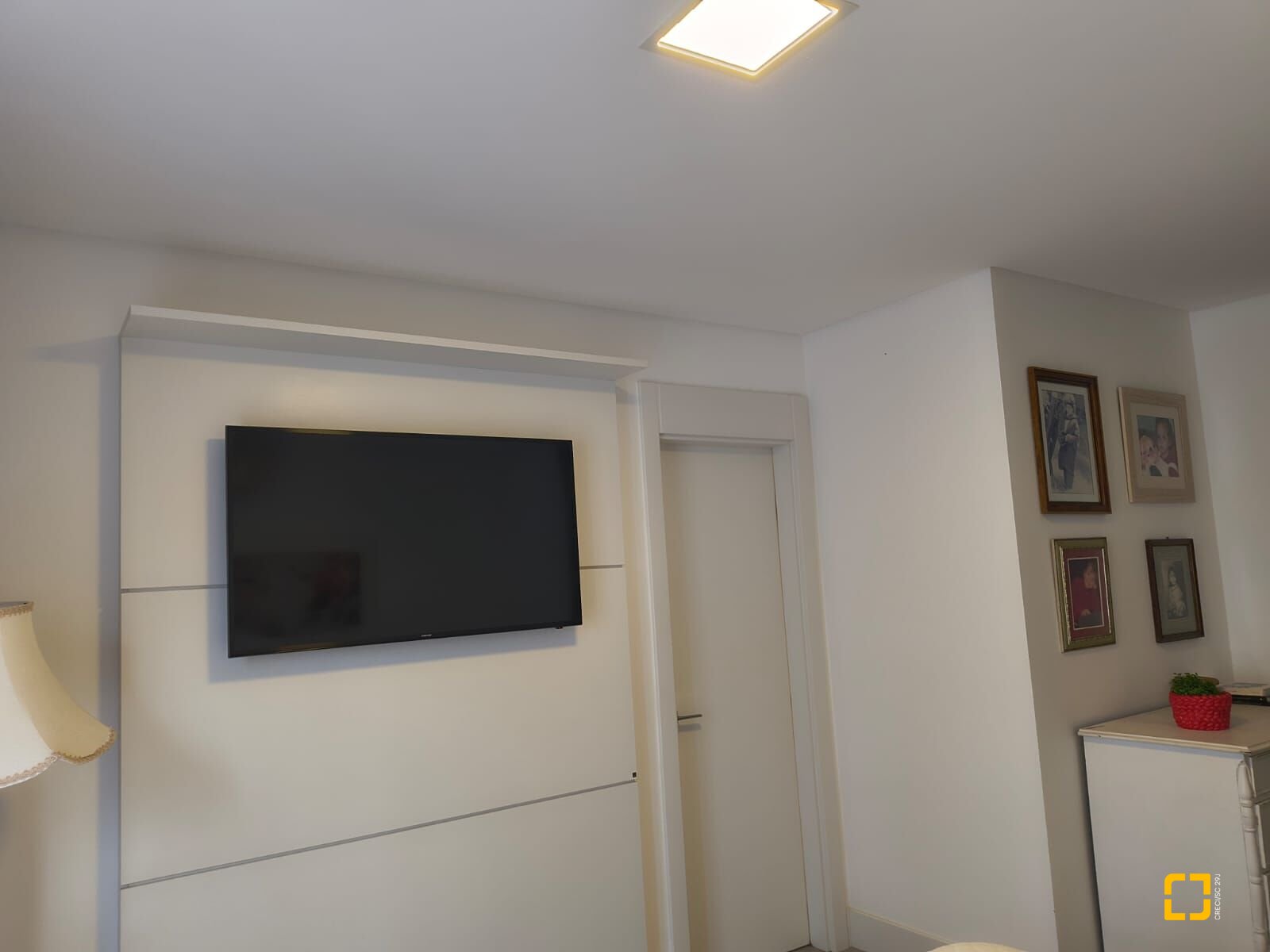 Apartamento com 147m², 6 quartos (sendo 3 suítes), 2 garagens, no bairro Jurerê Internacional em Florianópolis