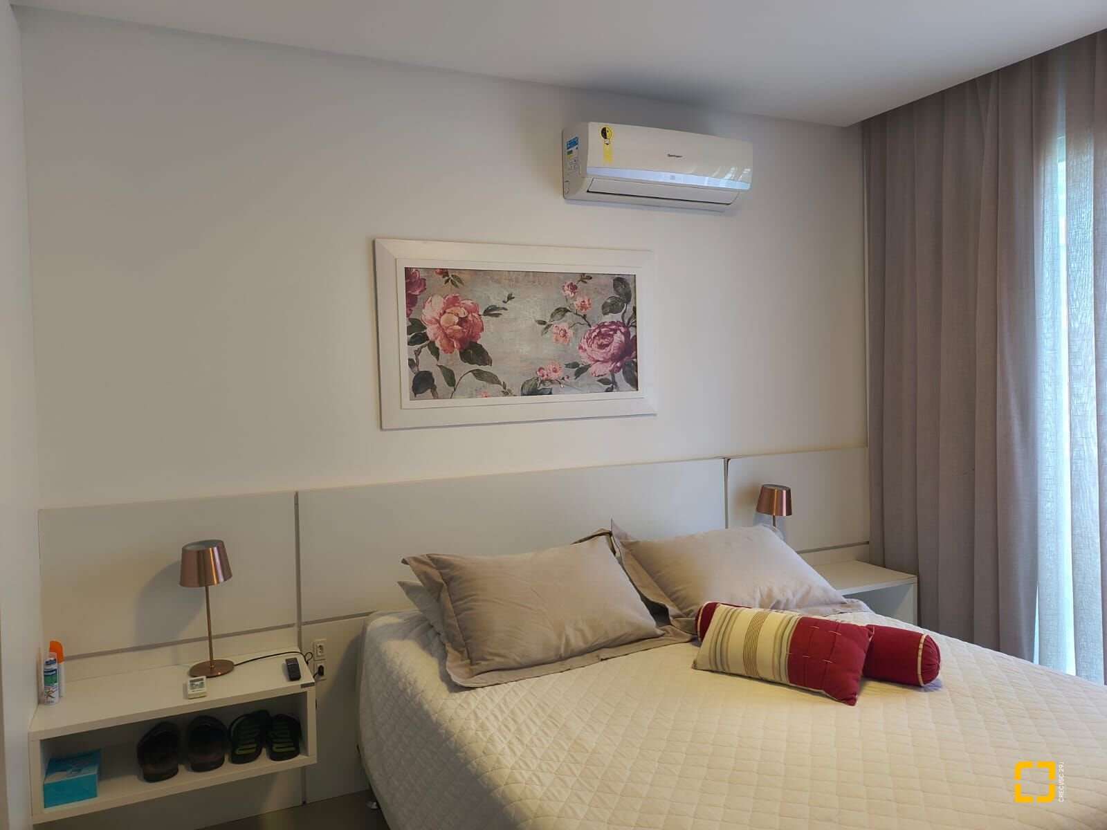 Apartamento com 147m², 6 quartos (sendo 3 suítes), 2 garagens, no bairro Jurerê Internacional em Florianópolis