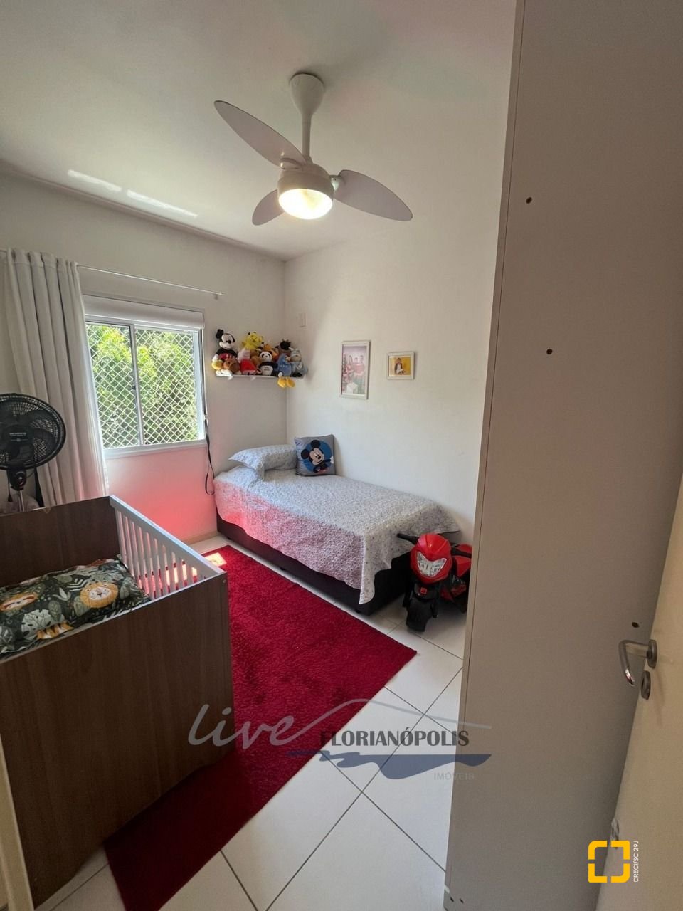 Apartamento com 69m², 3 quartos (sendo 1 suíte), 1 garagem, no bairro Canasvieiras em Florianópolis