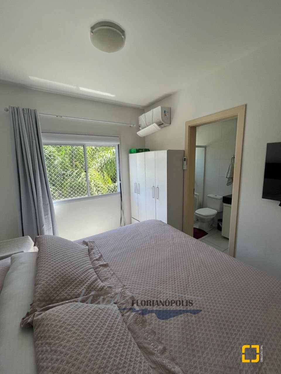 Apartamento com 69m², 3 quartos (sendo 1 suíte), 1 garagem, no bairro Canasvieiras em Florianópolis