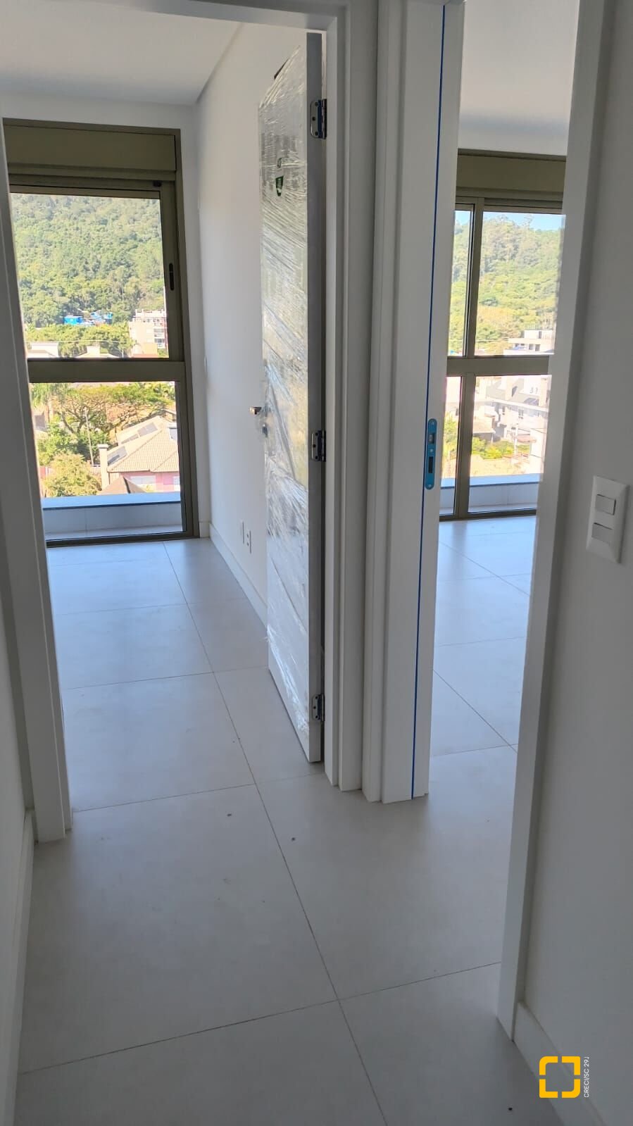 Apartamento com 65m², 3 quartos (sendo 1 suíte), 1 garagem, no bairro Jurerê Internacional em Florianópolis