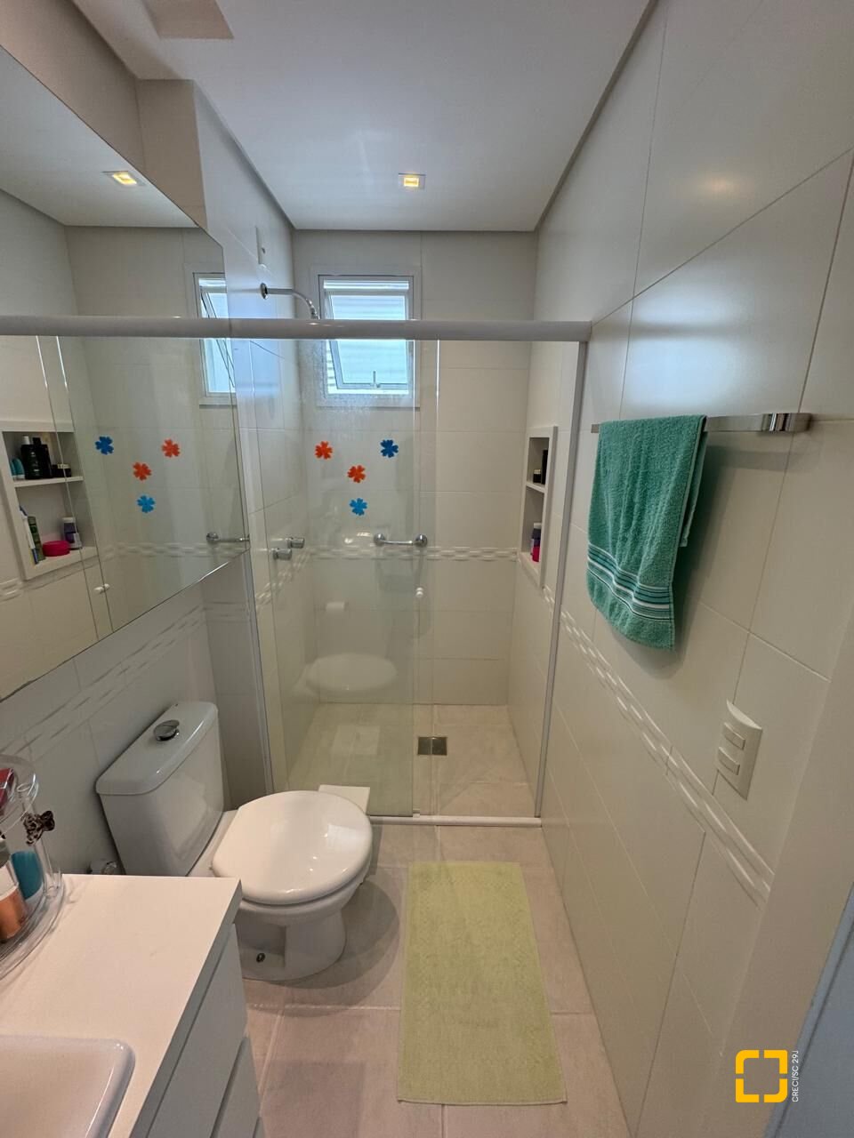 Cobertura com 226m², 3 quartos (sendo 2 suítes), 2 garagens, no bairro Jurerê Internacional em Florianópolis