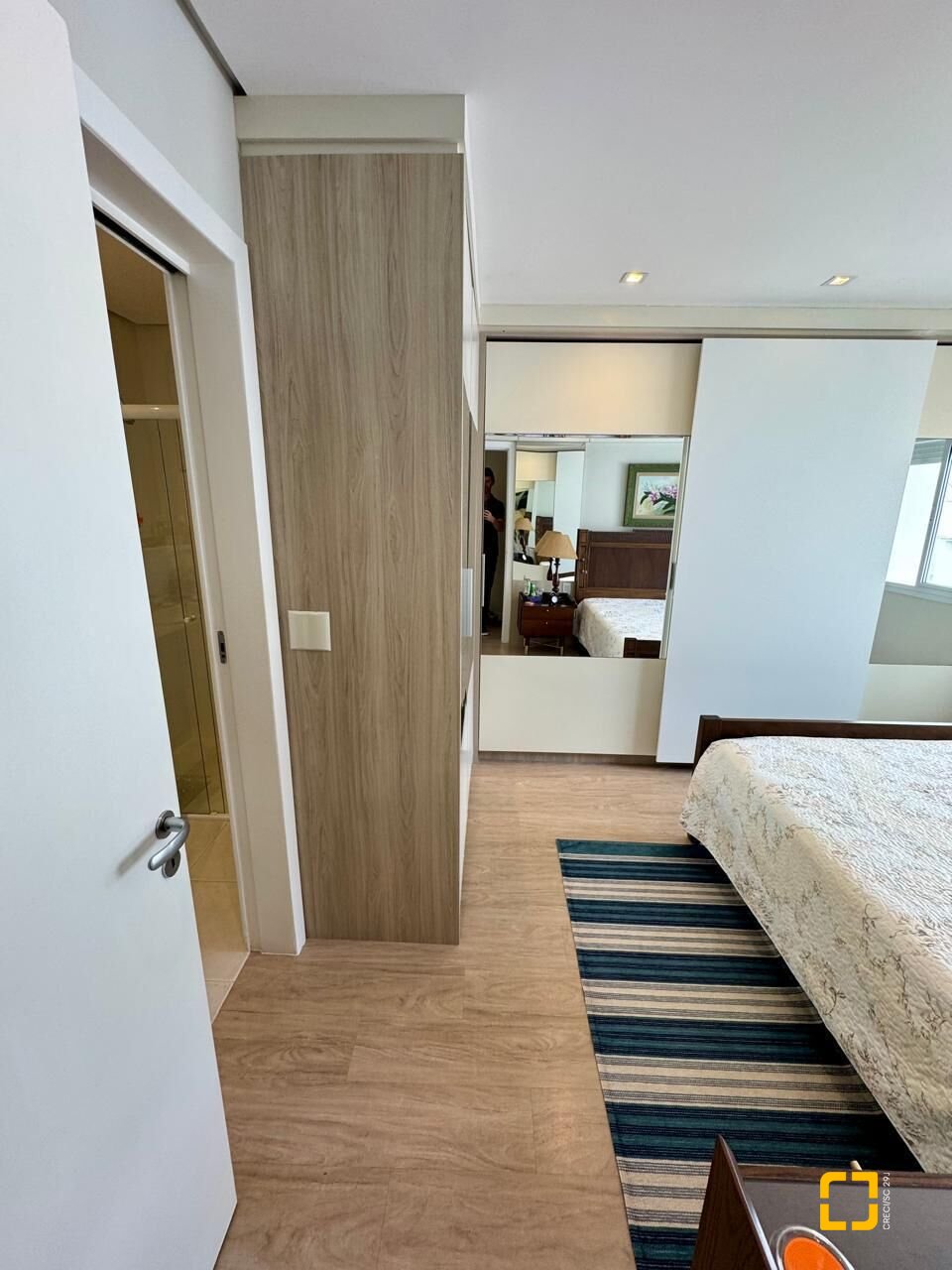 Cobertura com 226m², 3 quartos (sendo 2 suítes), 2 garagens, no bairro Jurerê Internacional em Florianópolis