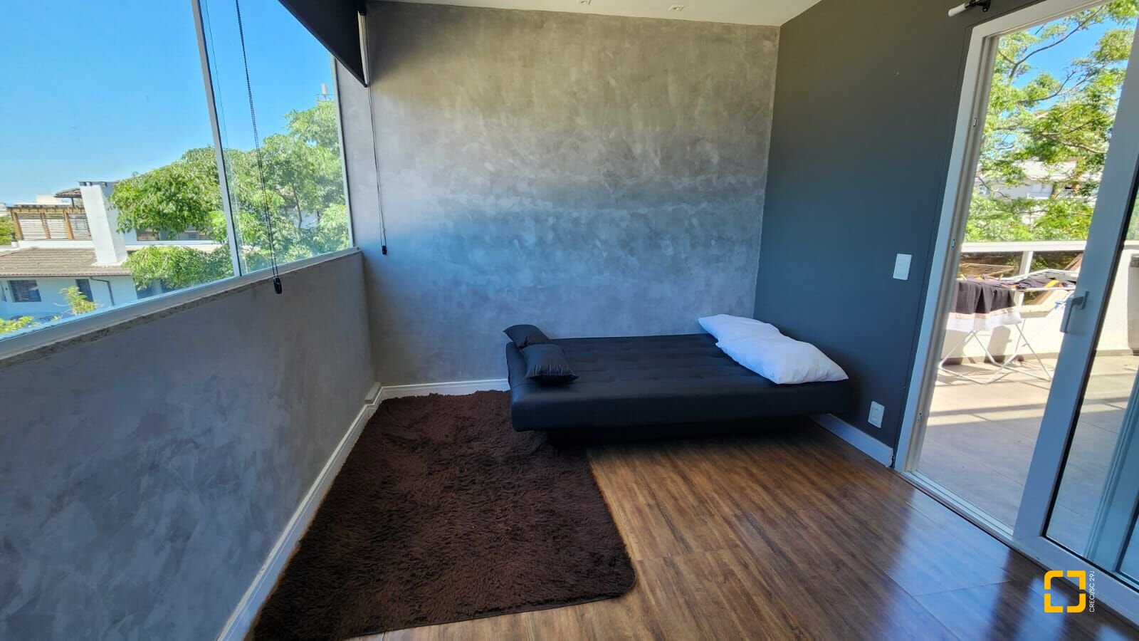 Cobertura com 99m², 4 quartos (sendo 3 suítes), 2 garagens, no bairro Jurerê Internacional em Florianópolis