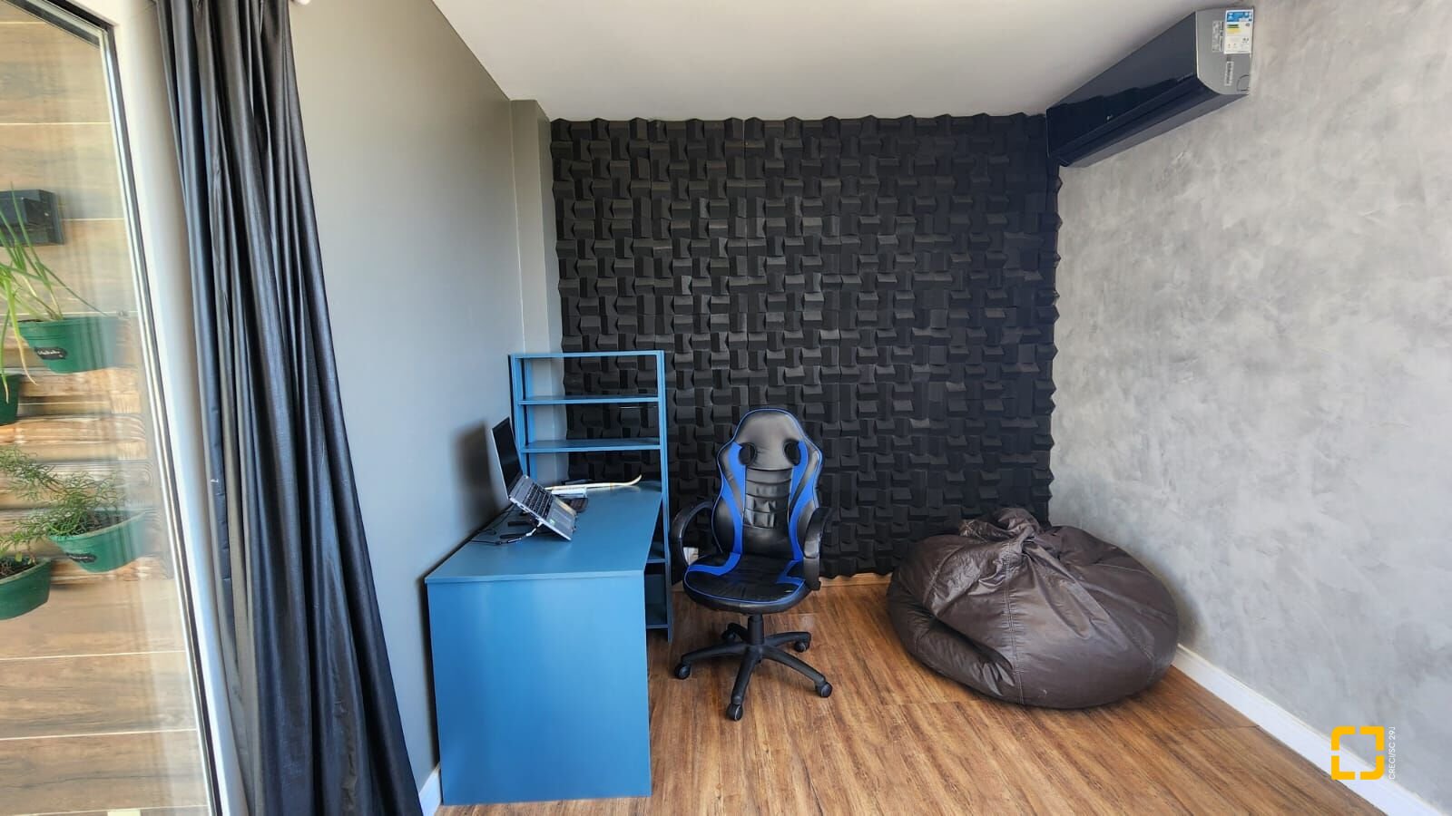 Cobertura com 99m², 4 quartos (sendo 3 suítes), 2 garagens, no bairro Jurerê Internacional em Florianópolis