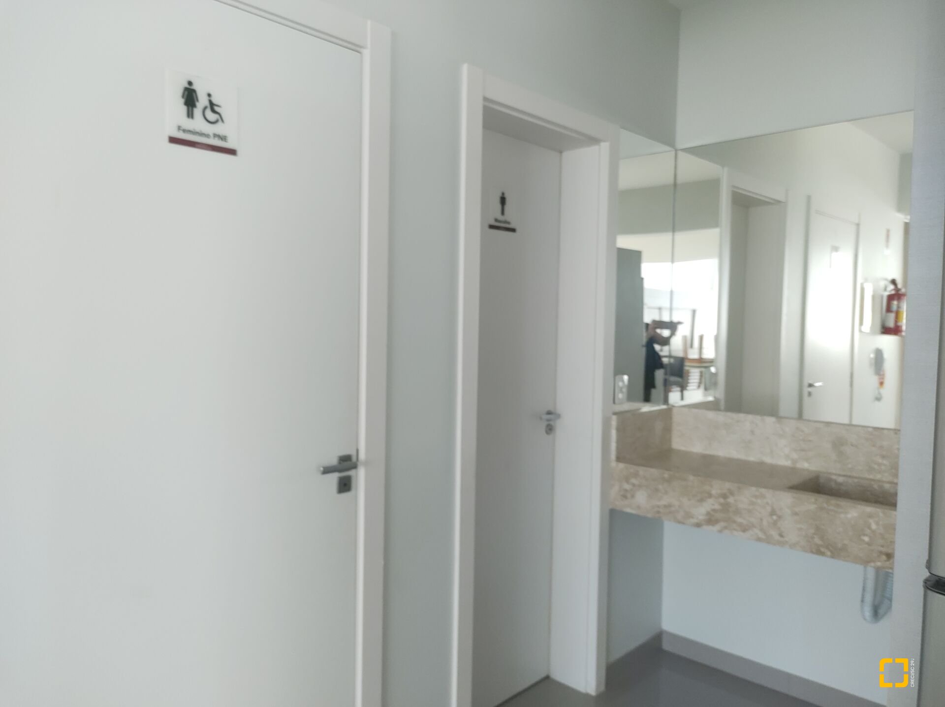 Apartamento com 86m², 6 quartos (sendo 3 suítes), 1 garagem, no bairro Jurerê em Florianópolis