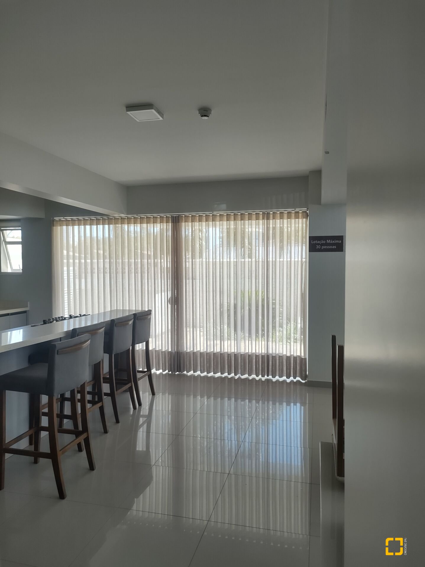 Apartamento com 86m², 6 quartos (sendo 3 suítes), 1 garagem, no bairro Jurerê em Florianópolis