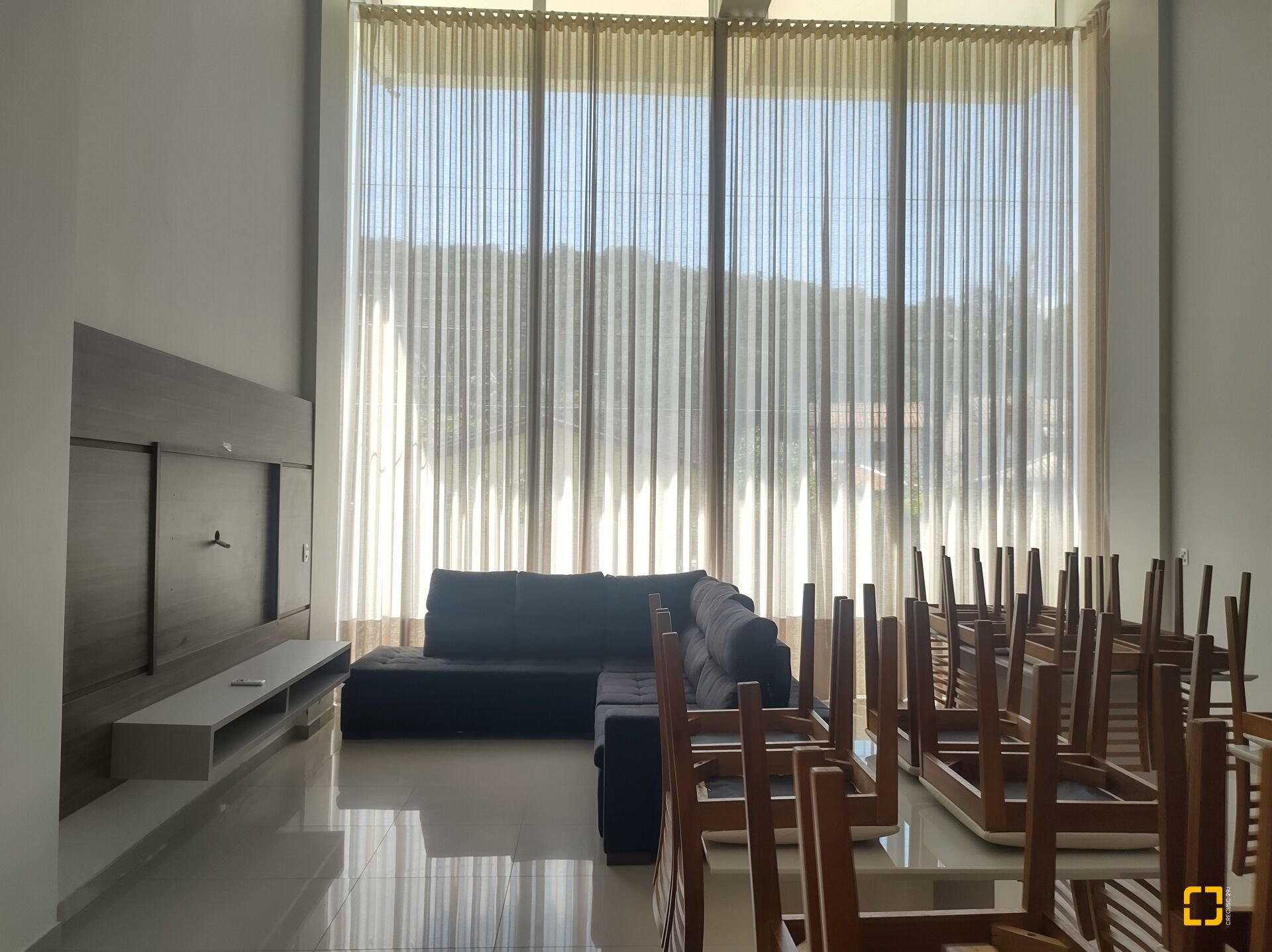 Apartamento com 86m², 6 quartos (sendo 3 suítes), 1 garagem, no bairro Jurerê em Florianópolis