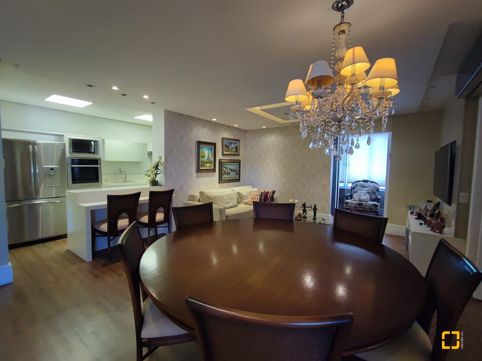 Cobertura com 224m², 3 quartos (sendo 3 suítes), 2 garagens, no bairro Jurerê Internacional em Florianópolis