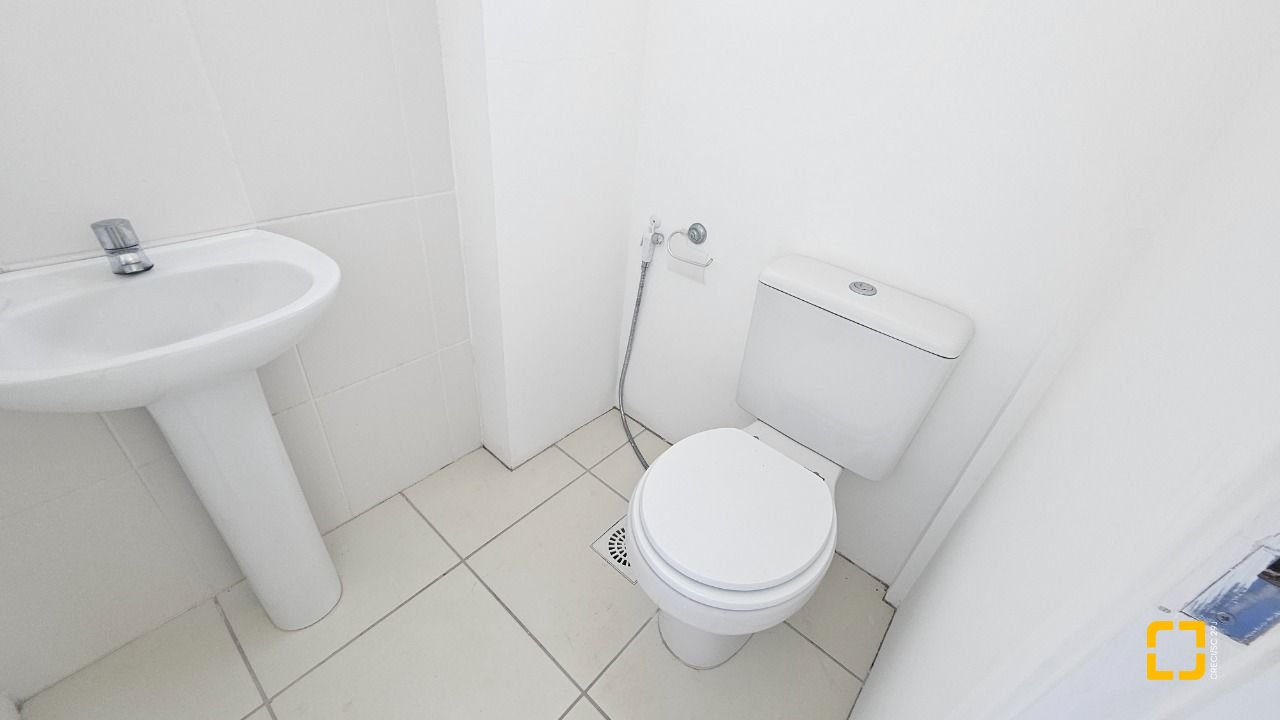 Sala com 41m², no bairro Córrego Grande em Florianópolis