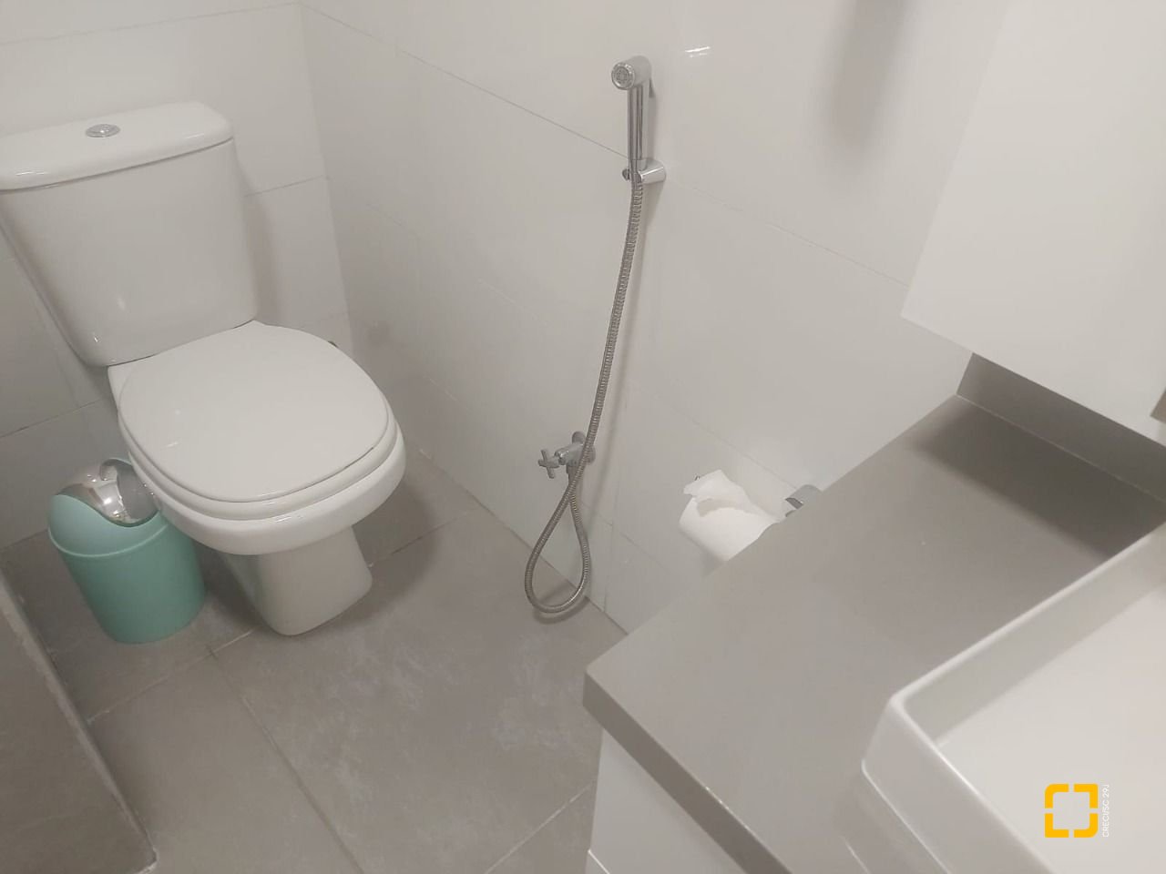 Casa com 250m², 8 quartos (sendo 4 suítes), 3 garagens, no bairro Centro em Florianópolis