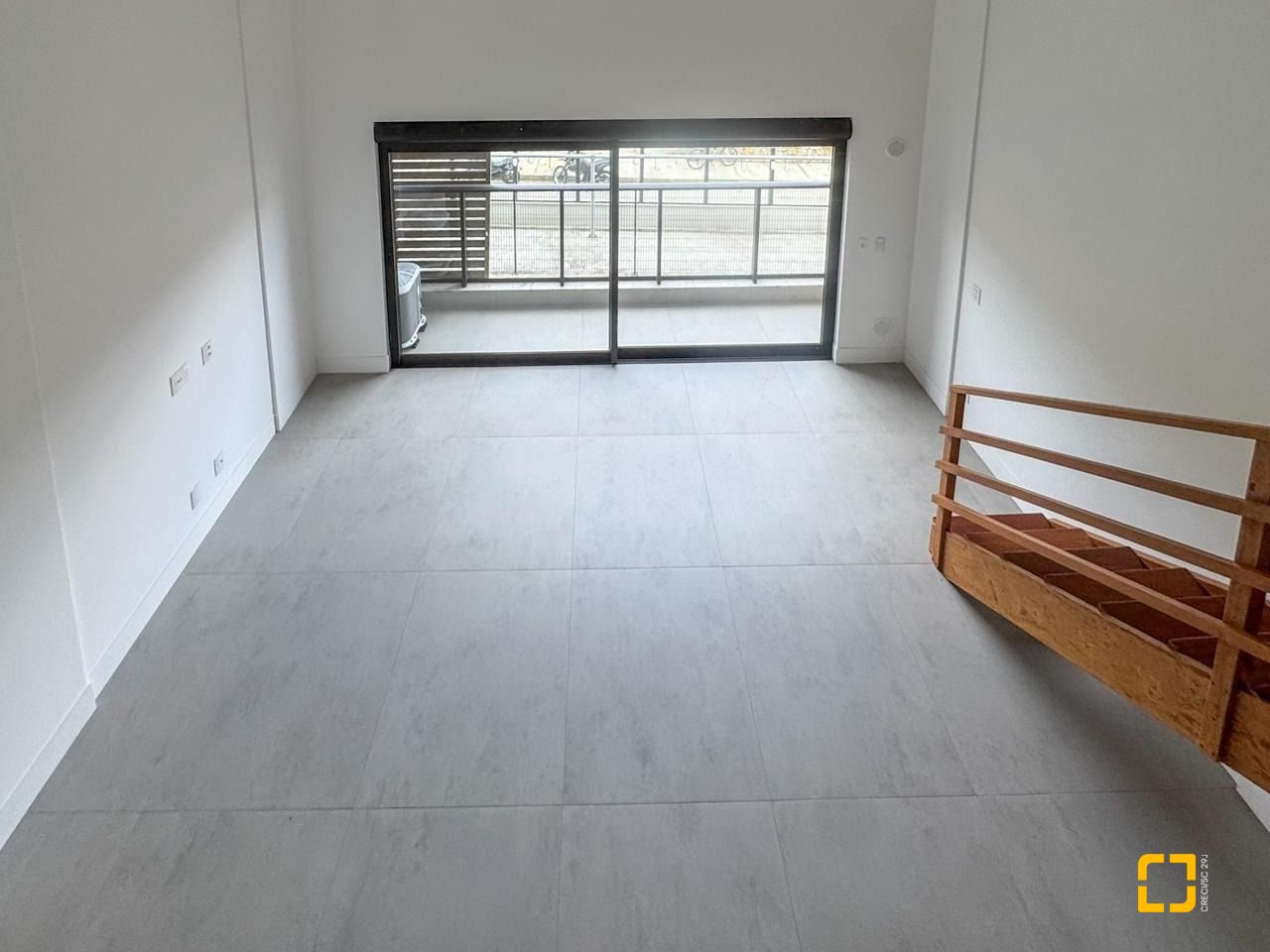 Studio com 54m², 1 quarto, 1 garagem, no bairro Monte Verde em Florianópolis