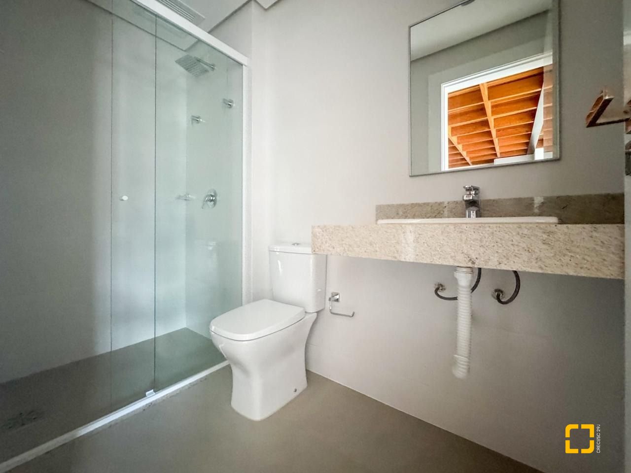 Studio com 54m², 1 quarto, 1 garagem, no bairro Monte Verde em Florianópolis